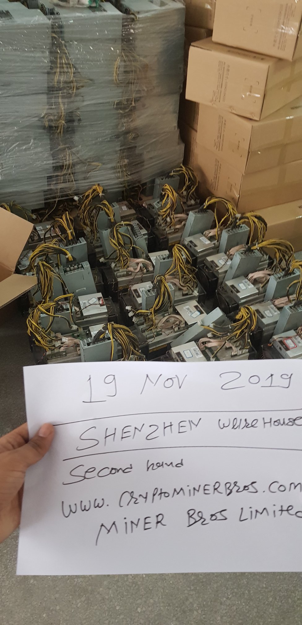 Crypto Miner Bros