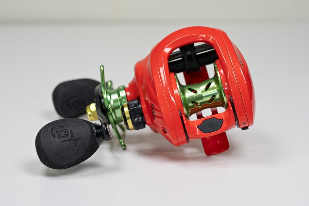 big foot fishing lure Cross Bait Color:Watermelon Red Craw The L.S 5PCS Telescopic Fishing Rod travel rod