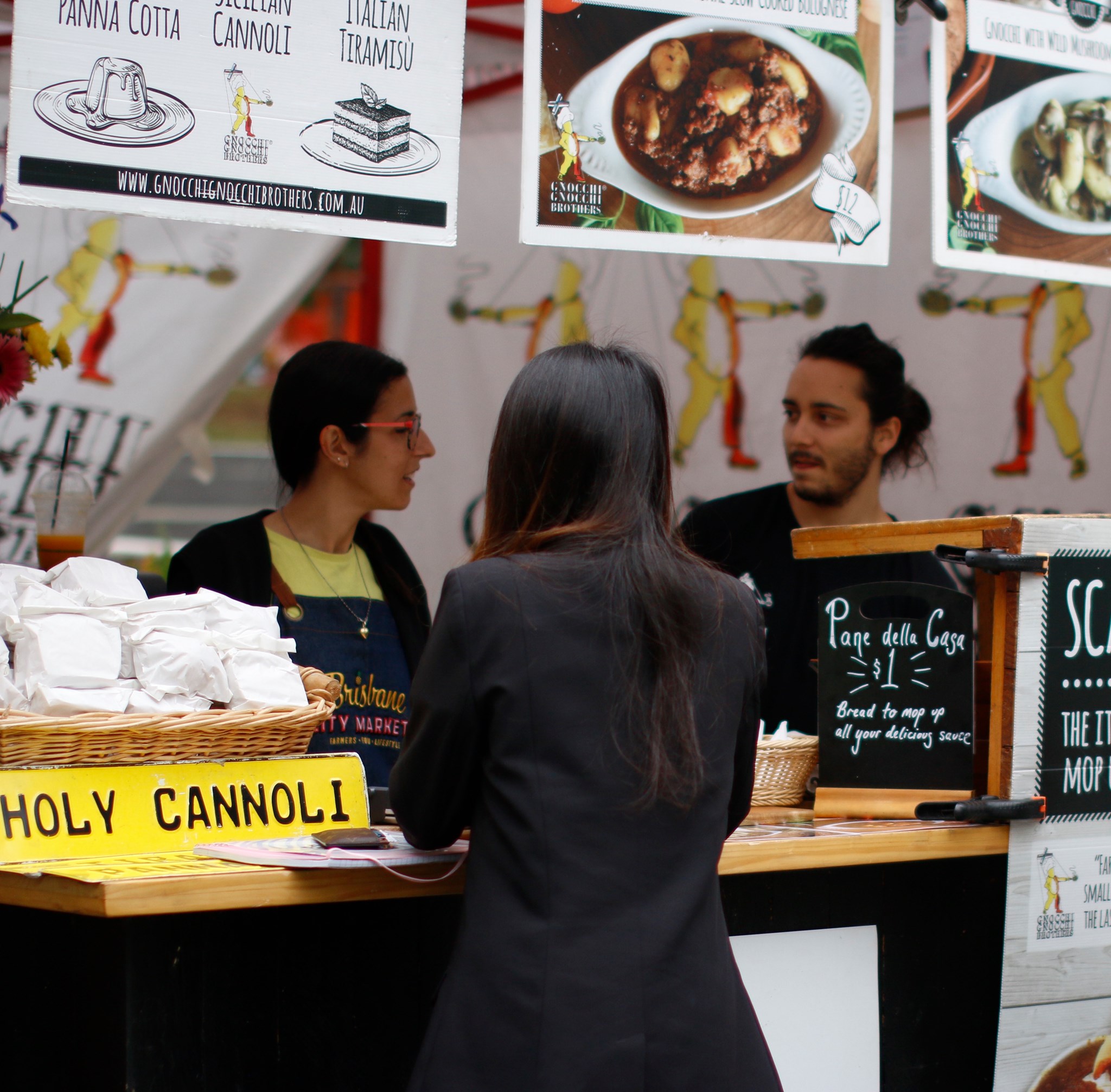 The age old battle... TEAM SWEET... - Brisbane City Markets