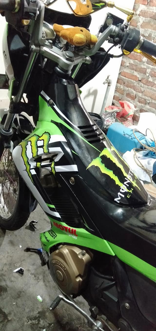 Decal Stiker Custom Satria Fu 150 Desain Ww Cutting Stiker