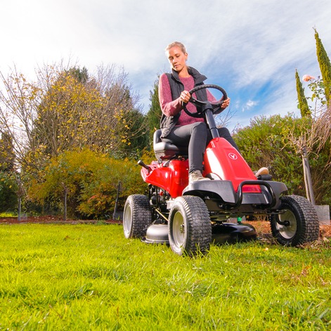 Rover Australia - The Mini Rider Hydro, with its 30-inch cutting deck ...