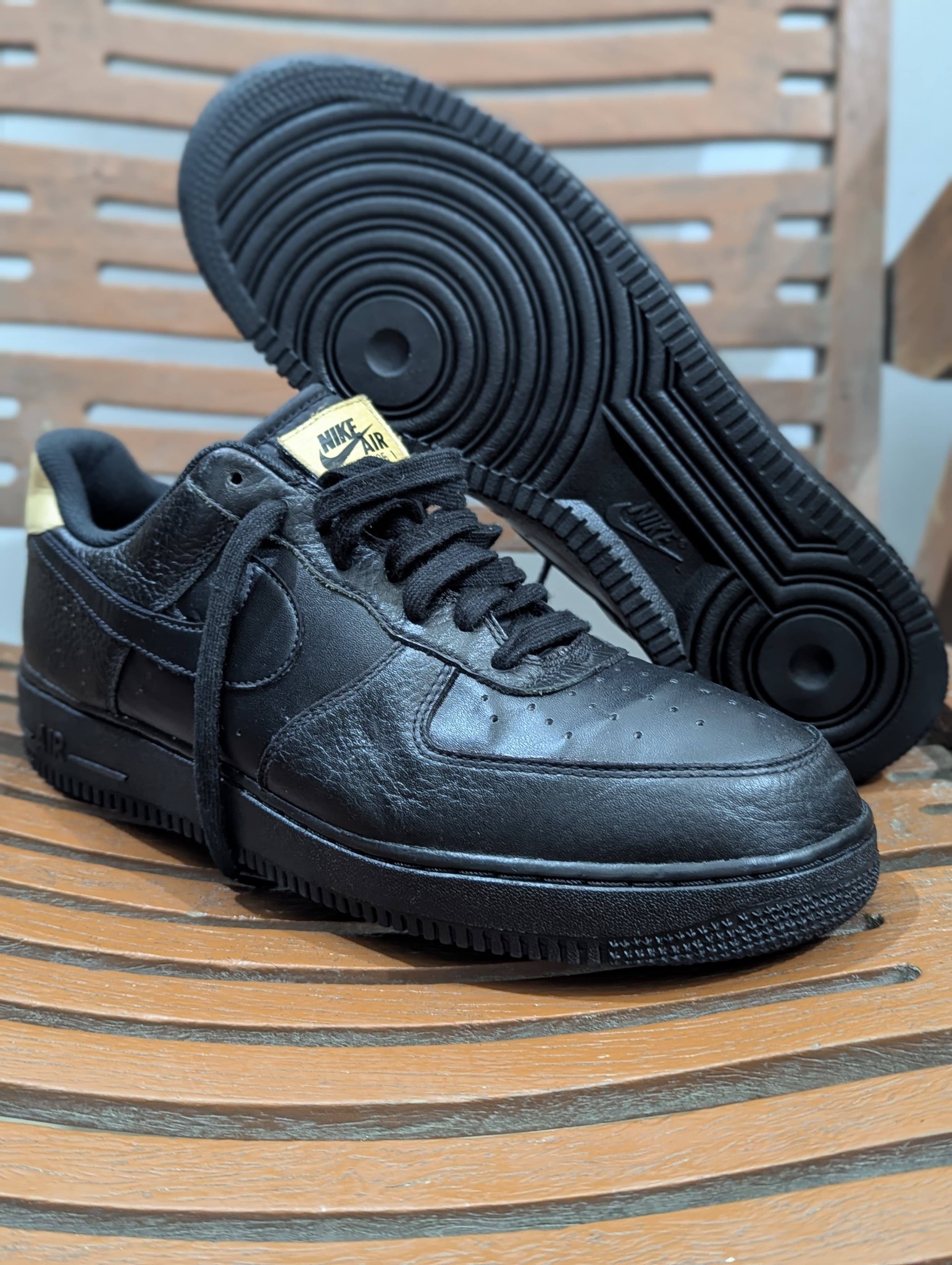 ? Nike Air Force 1 Low Triple black UK:10.5 ERU:44.5 Cm:29.5 