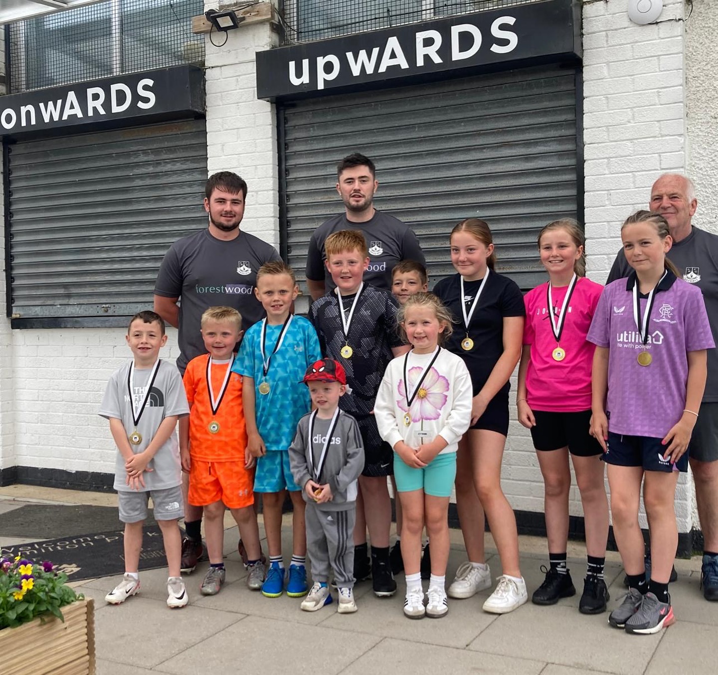 Ards Rugby Club - Today we welcomed the kids from...