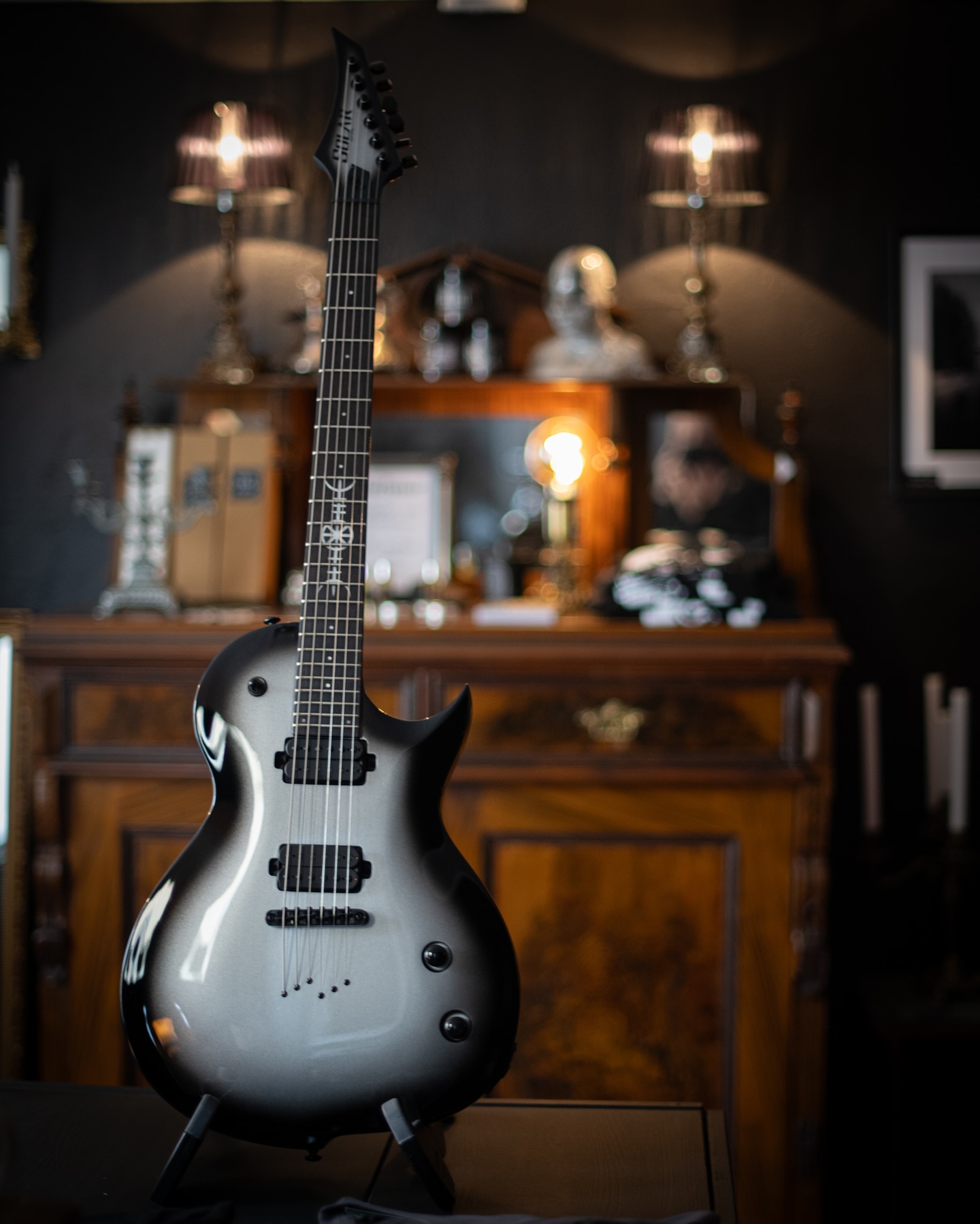 GC1.6 KILLERTONE www.solar-guitars.com