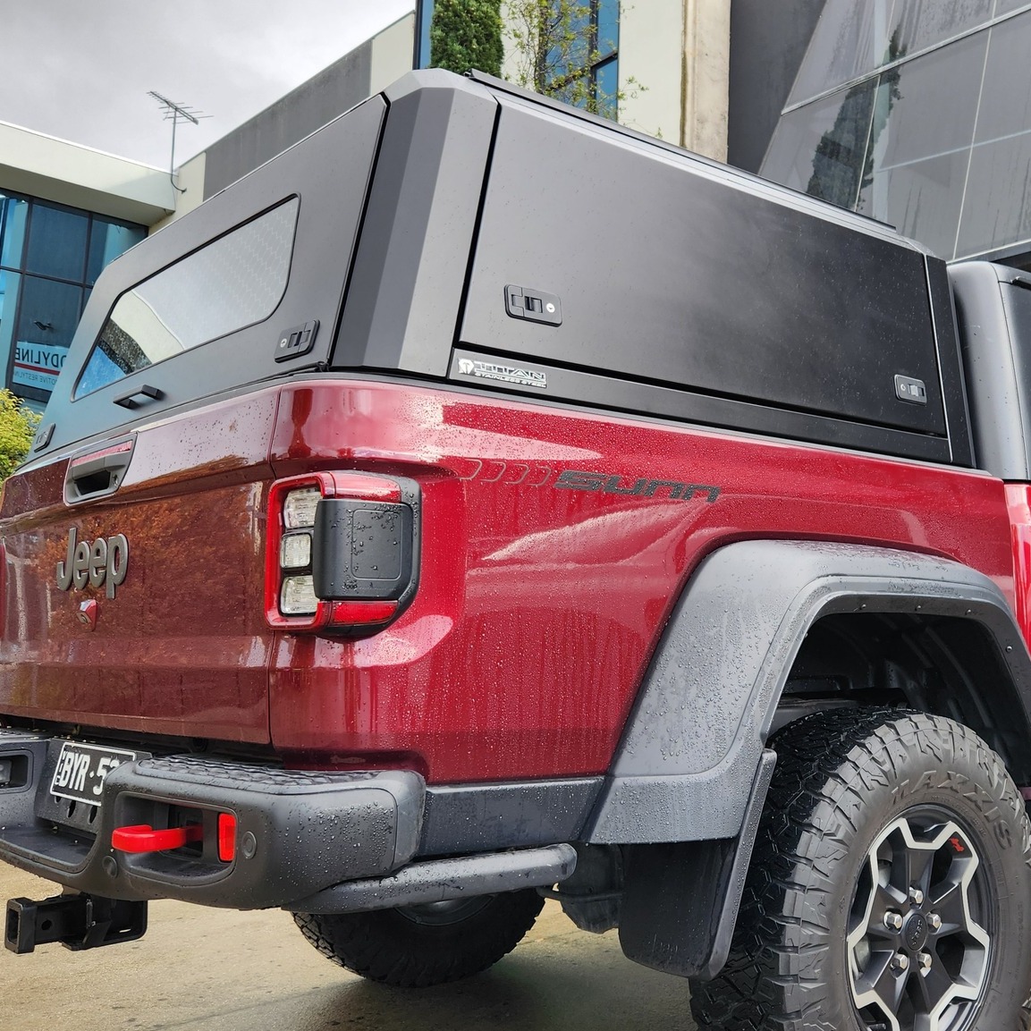 The Jeeps are flying in... - Bodyline Automotive Restyling