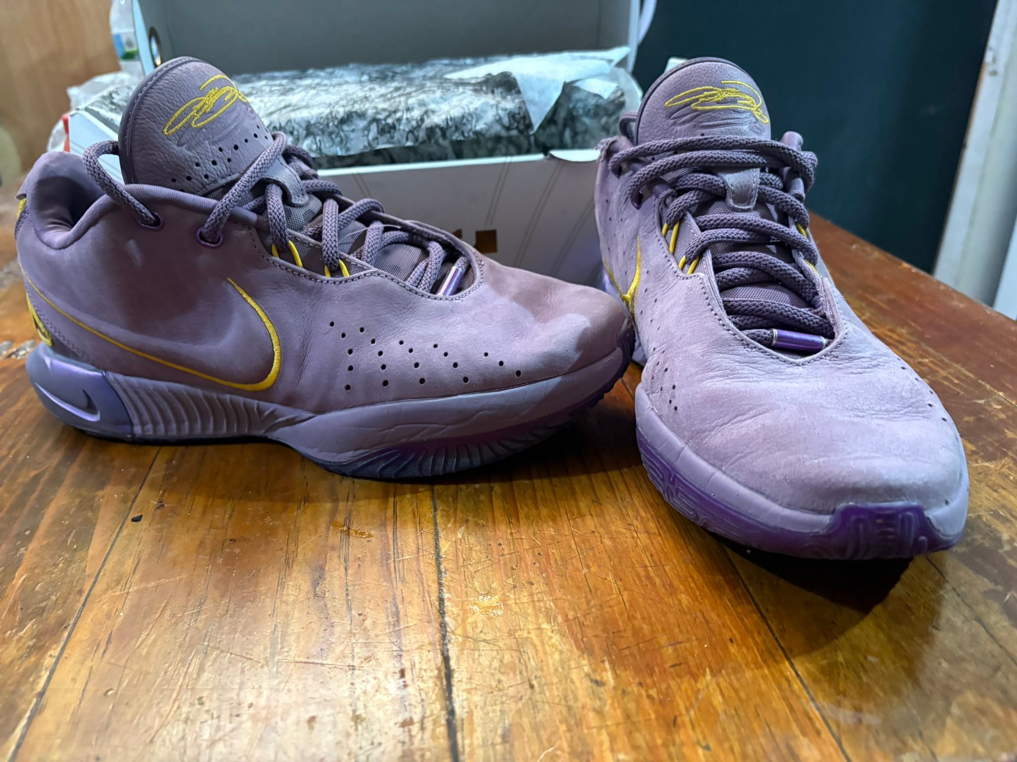 Lebron XI ,6.5 mx , 800
