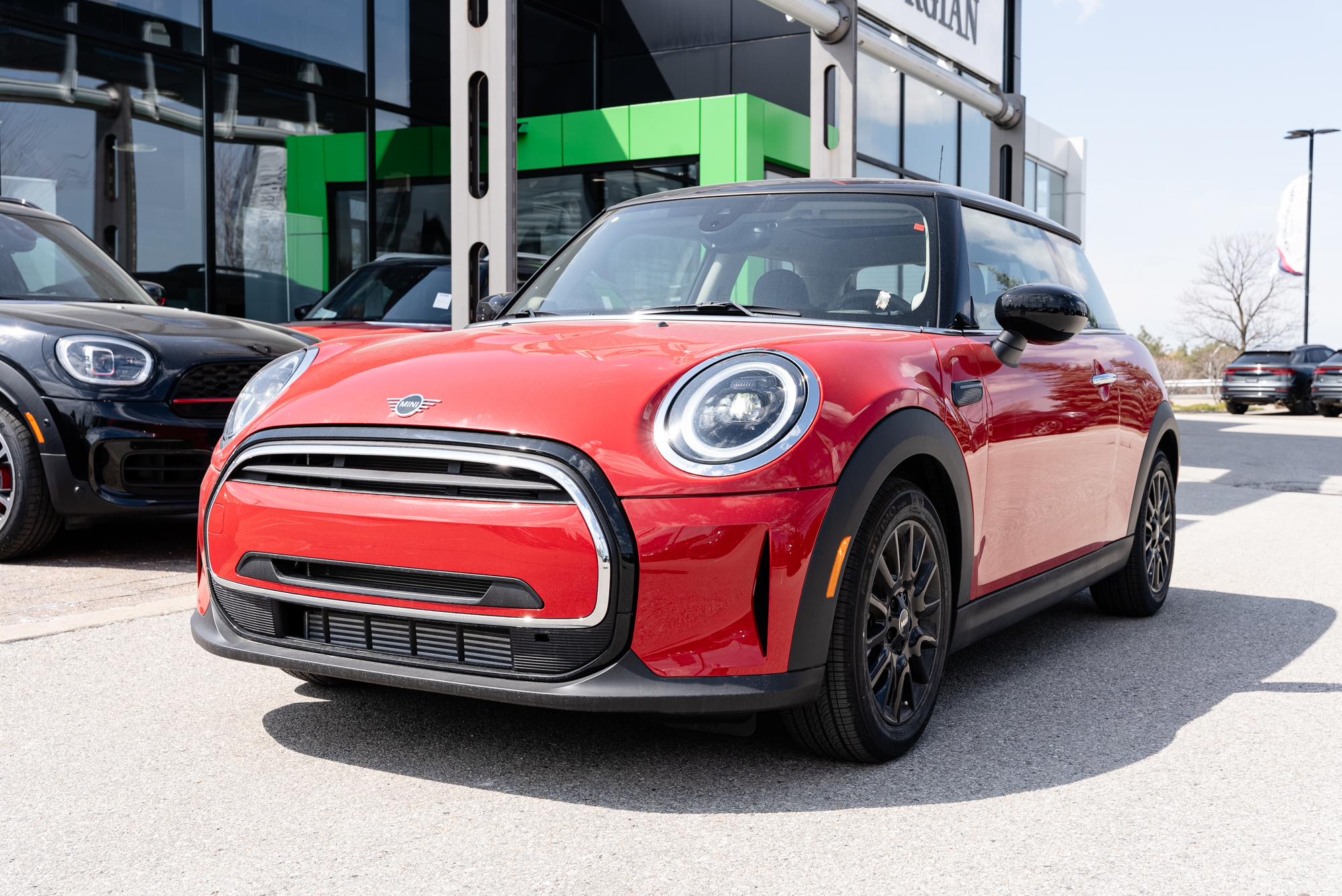MINI Georgian - The classic #MINI Cooper. Shown here in... | Facebook