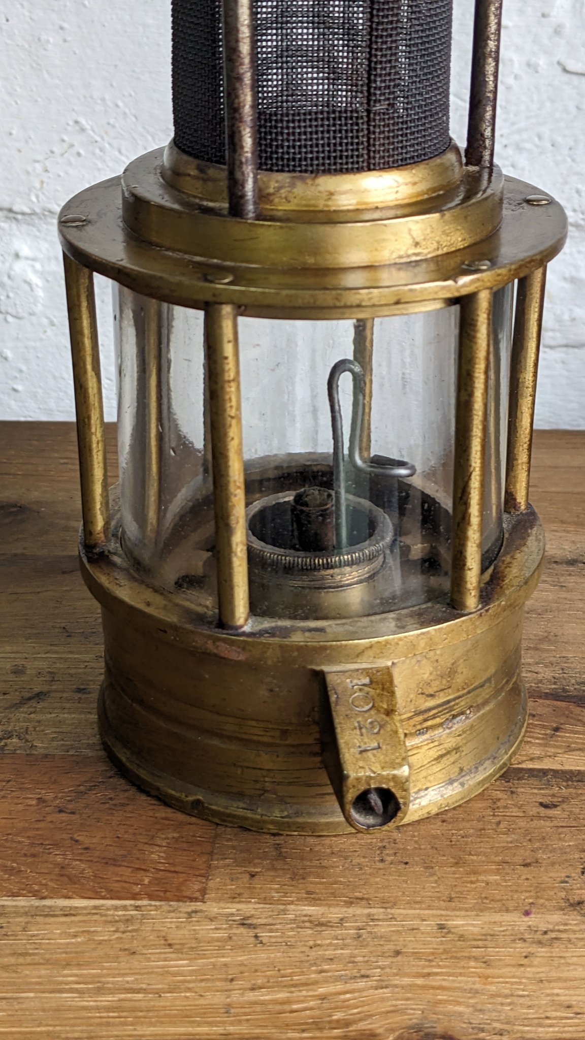 minerslamp.co.uk