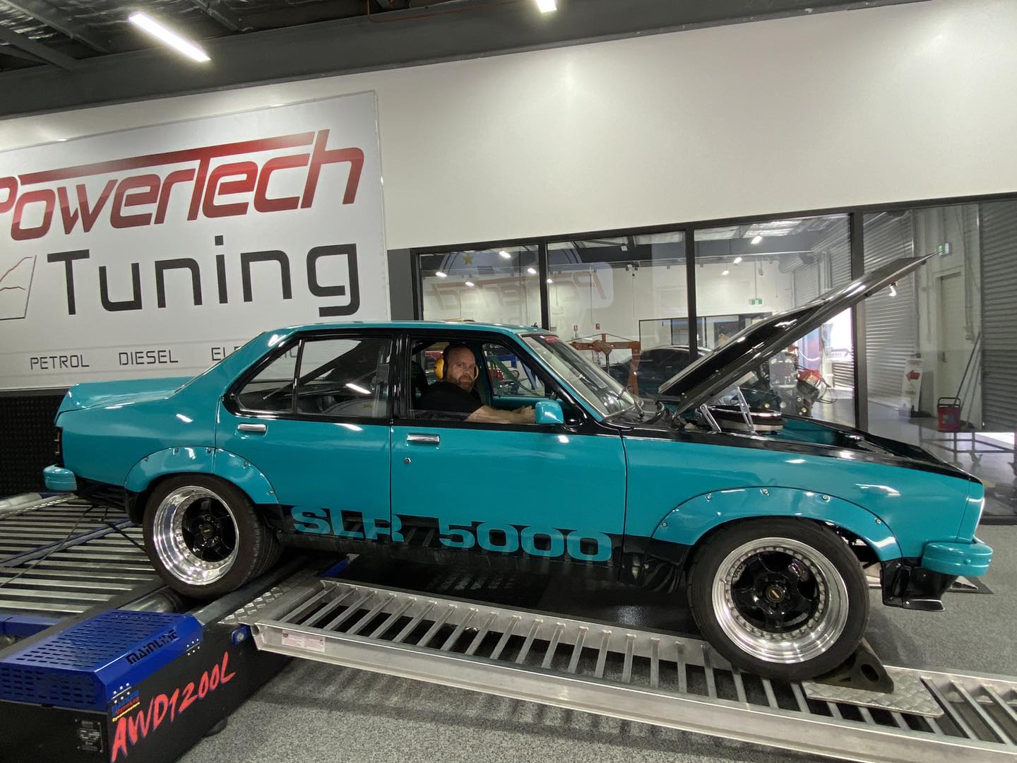 The little Torana that could. 355... - Power Tech Tuning