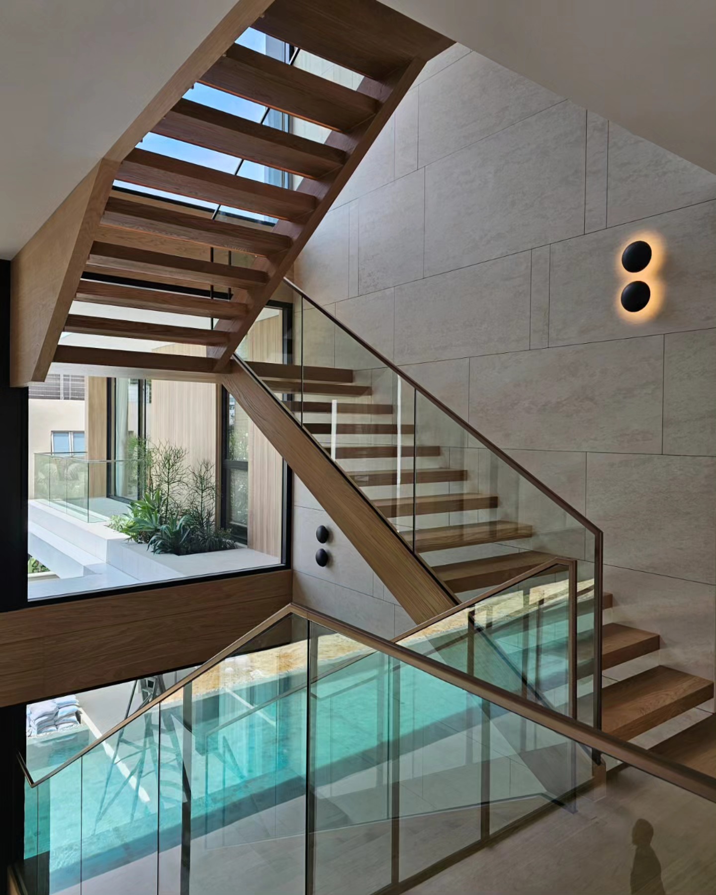 Ming Architects - The main staircase - Glade House....