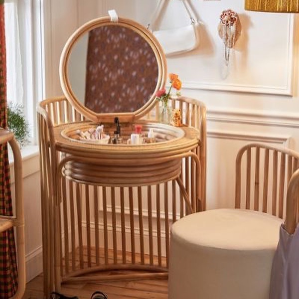 E and J Rattan | San Fernando