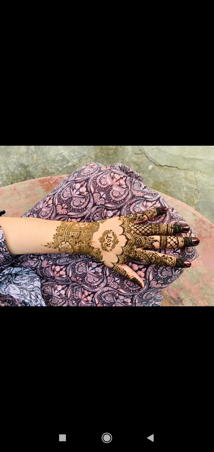 Samreen Safder - Beautiful Mehndi Design | Easy Henna... | Facebook