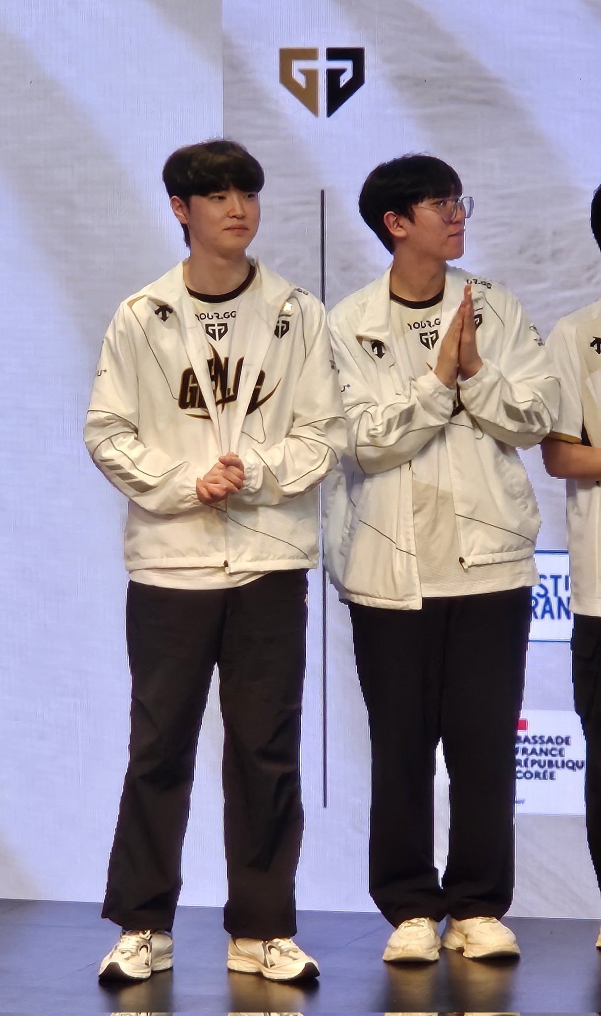 Yêu Esports - 📸Bộ đôi siêu sao của GEN Chovy - Ruler có... | Facebook