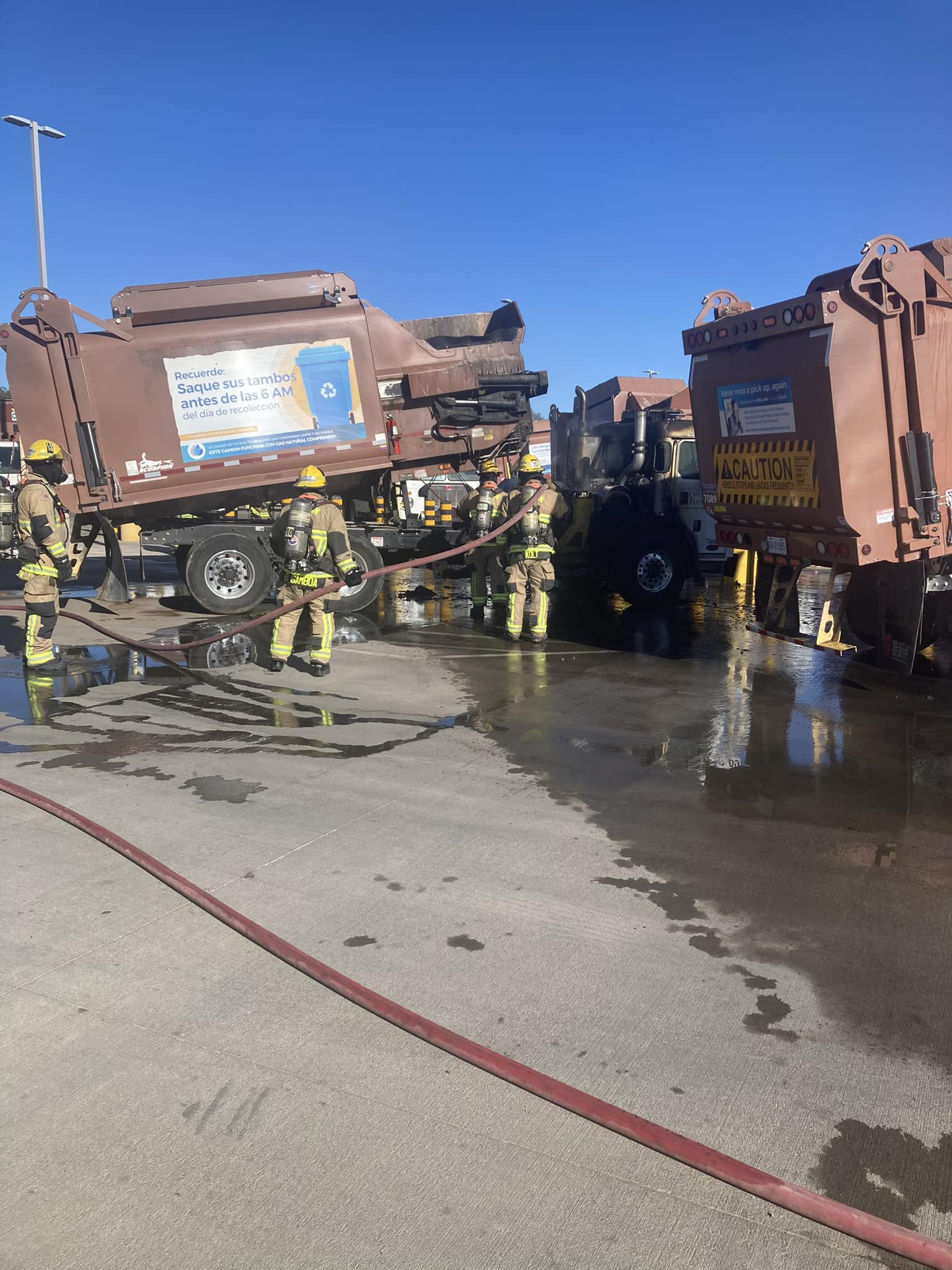 Tucson - 🚨The Tucson Fire Dept. responded to a trash truck fire at the ...