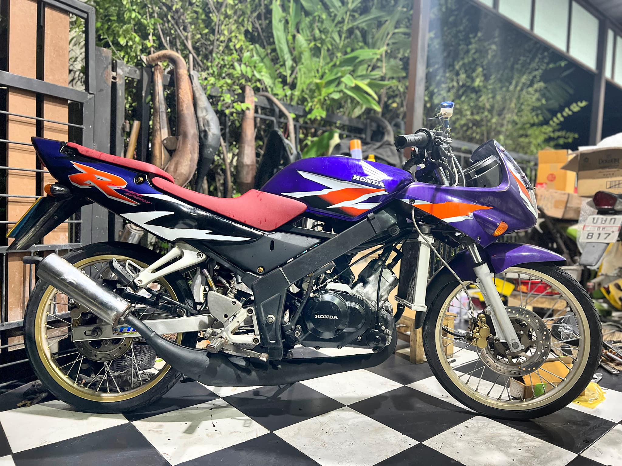 📌 ไอเหลืองอึ๋ย... - Big Modify ซื้อขาย LS&Dash หล่อๆถูกๆแจ่มๆ | Facebook