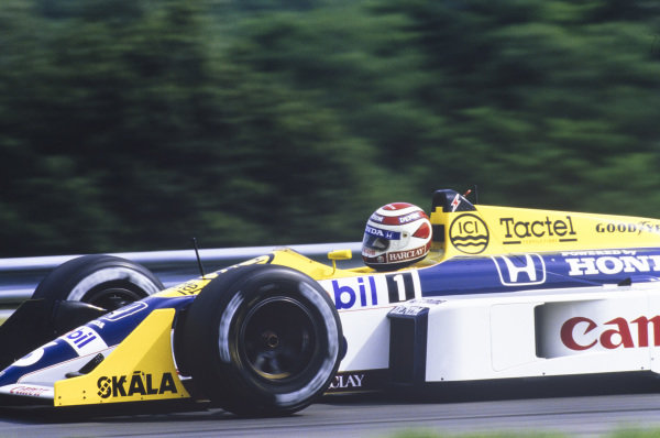 Nelson Piquet at Williams FW11B Honda turbo - Suzuka/Japanese