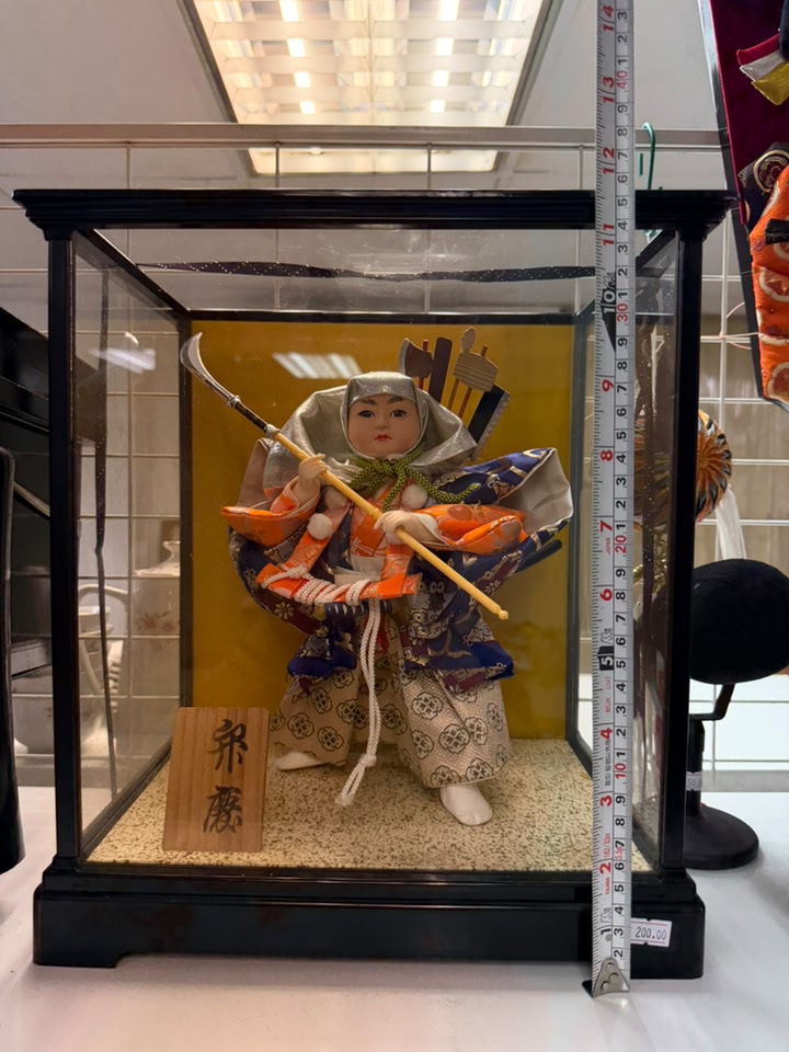 Japanese May Doll / Samurai Armor Display (Gogatsu Ningyo） 日式