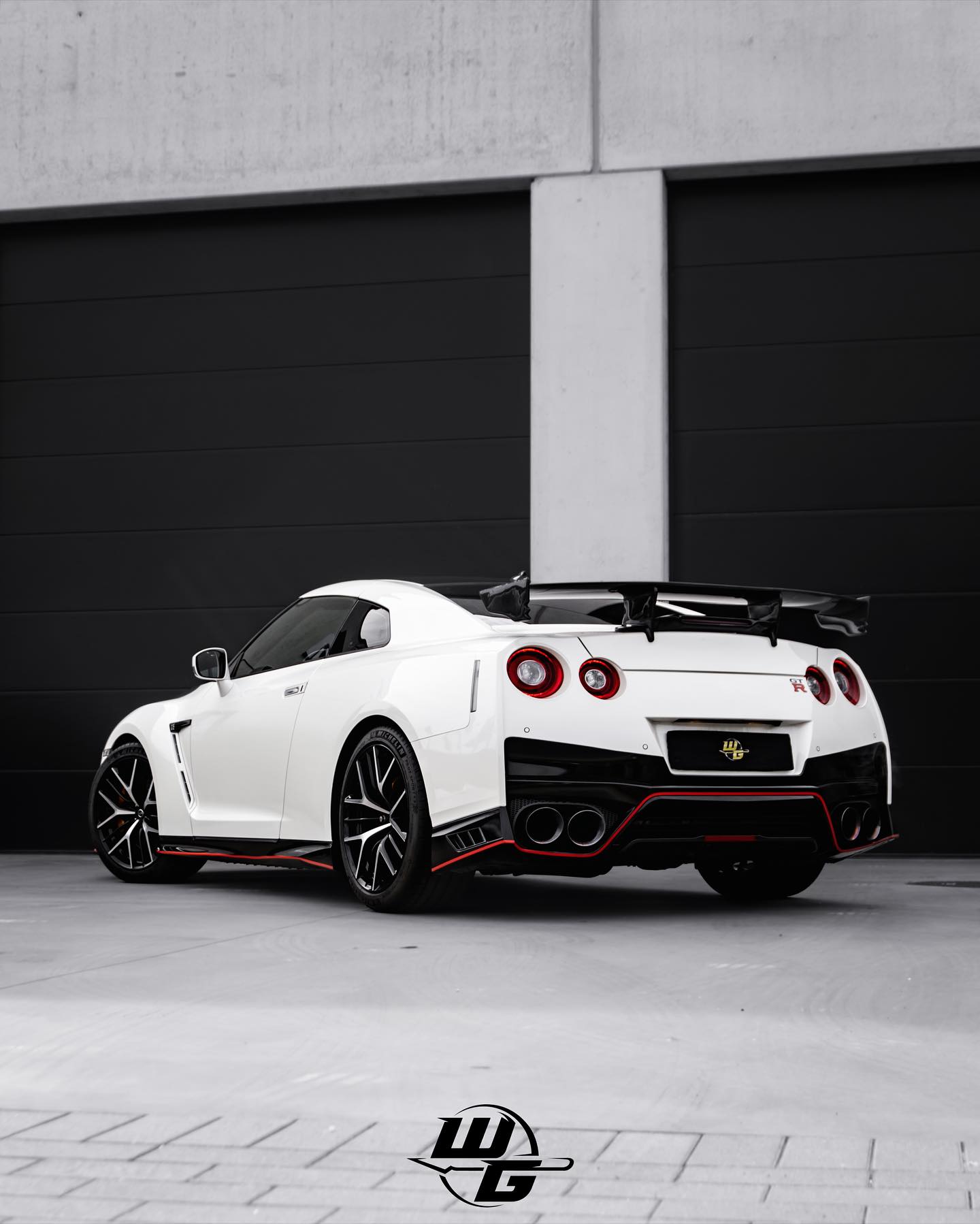 Wrap Graphics - What a view 😍 #wrapped #carwrapping...