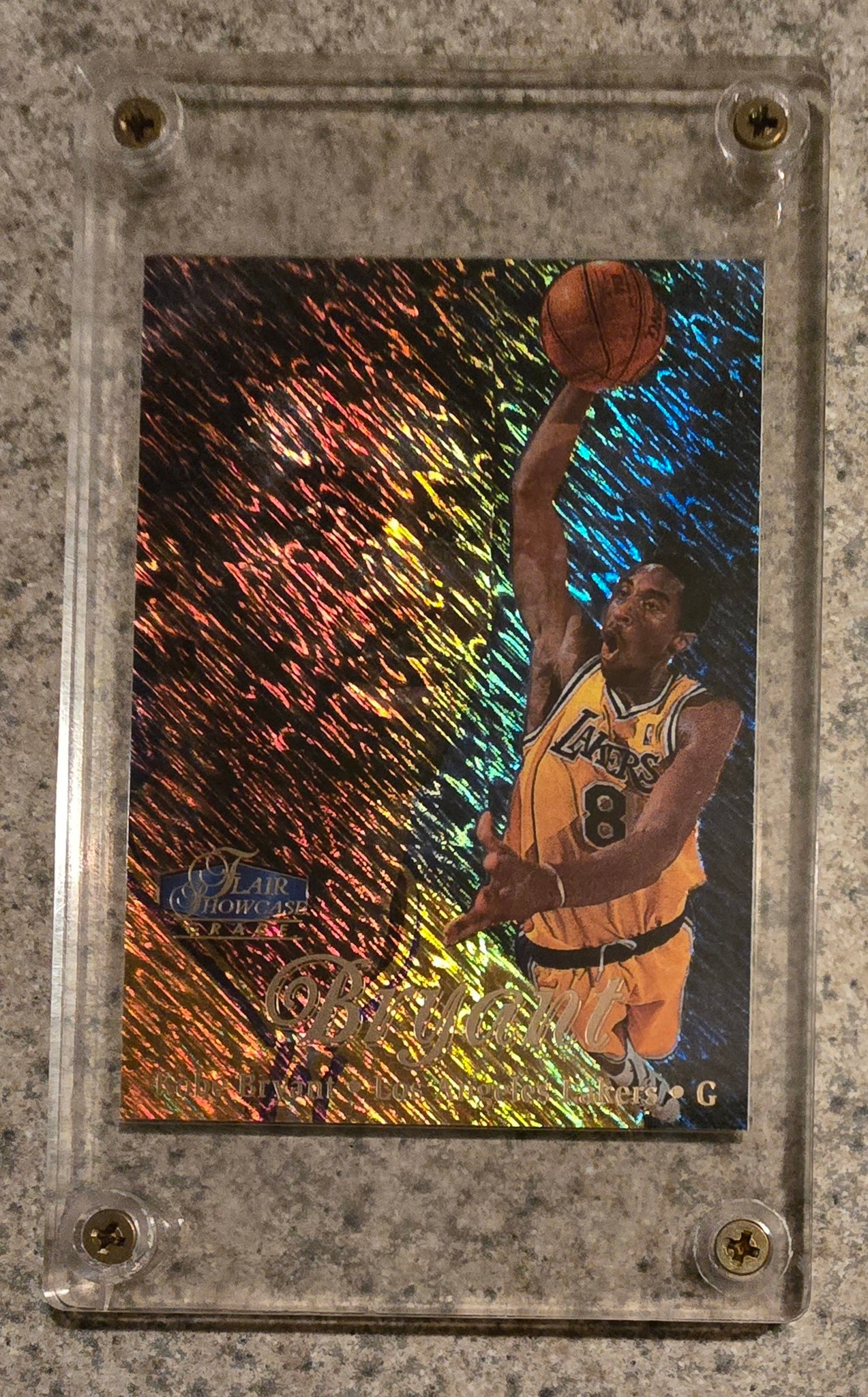 What makes the Kobe 97-98 SPx gold card different from others online?