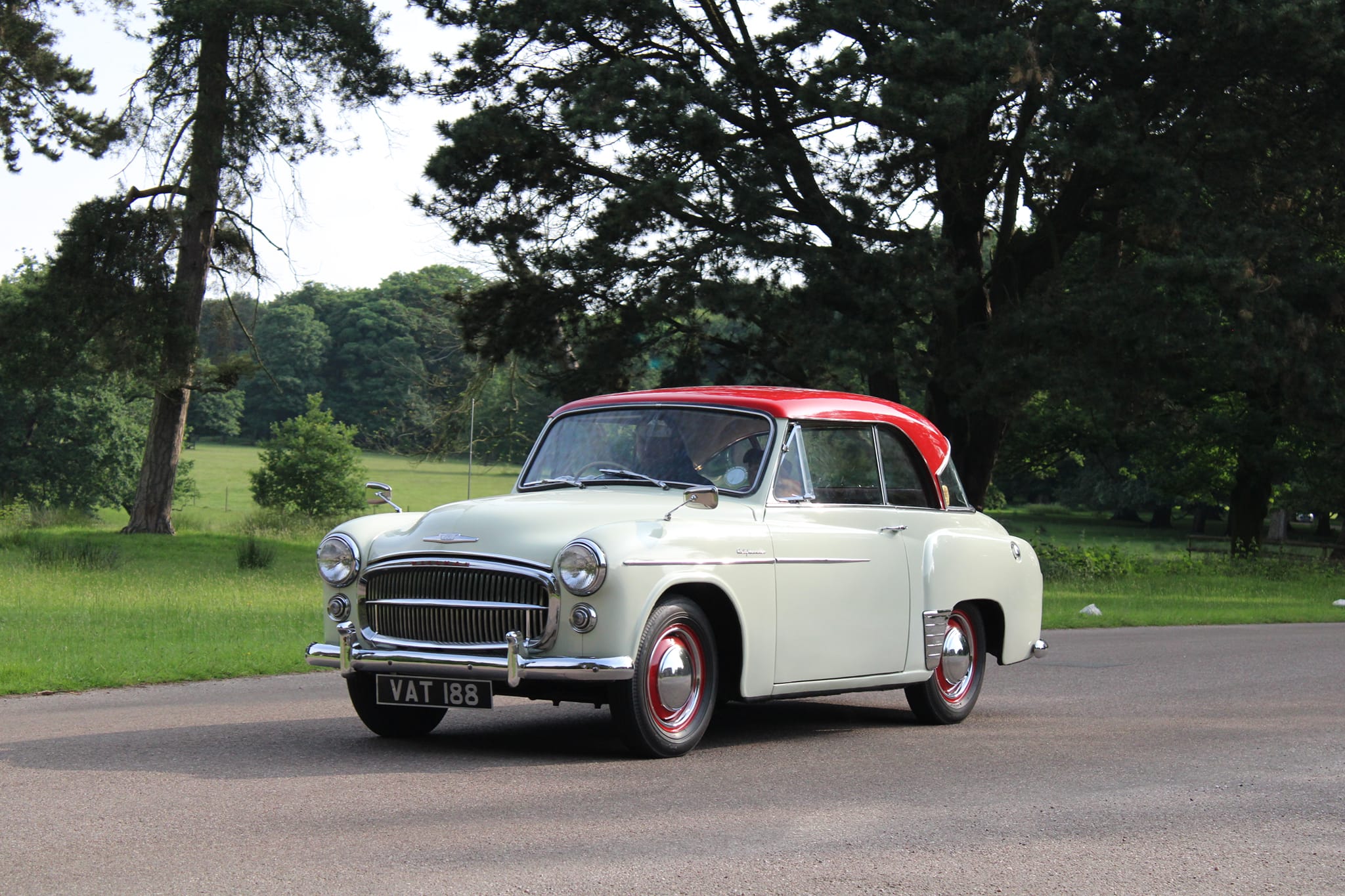 Another favourite of mine from this year is this Hillman Minx
