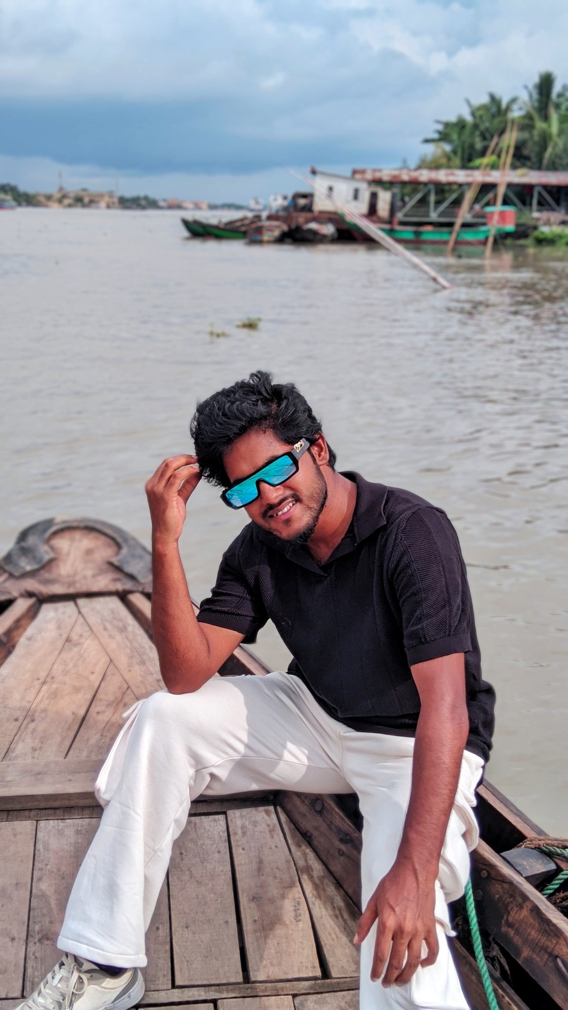 M R Kamran