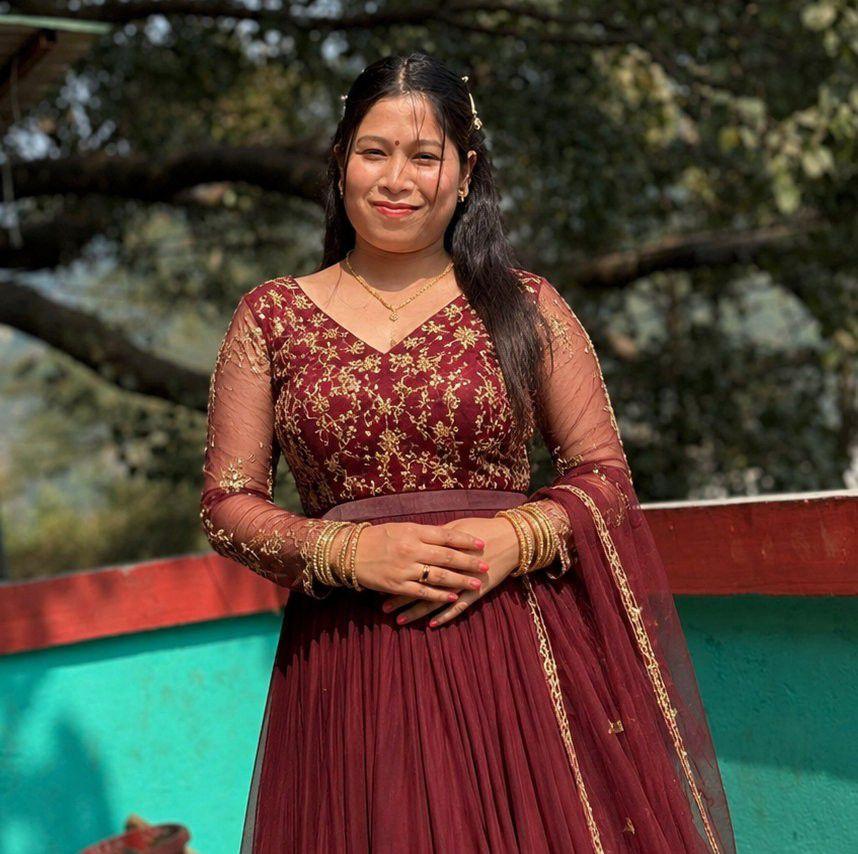 Bichara maan nai kasto vayo ️‍🩹 | Priya Rai