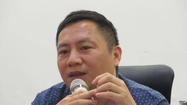 港澳應回歸到中華民國 - 王丹，一個大家都不陌生的人物，當年的六四領袖之一，後流亡美國。 王丹這幾年來，在臺灣誤人子弟，沽名釣譽，開設的臉書只 ...