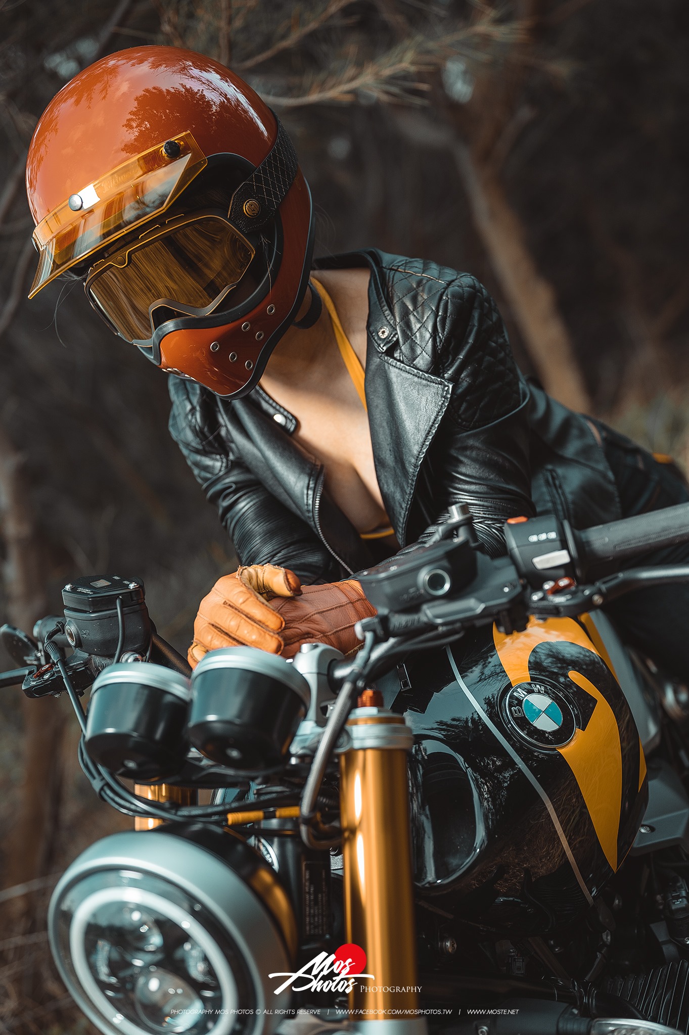 Blade Rider Helmet 有質感的畫面 由細節元素拼湊出... - Blade Rider Helmet
