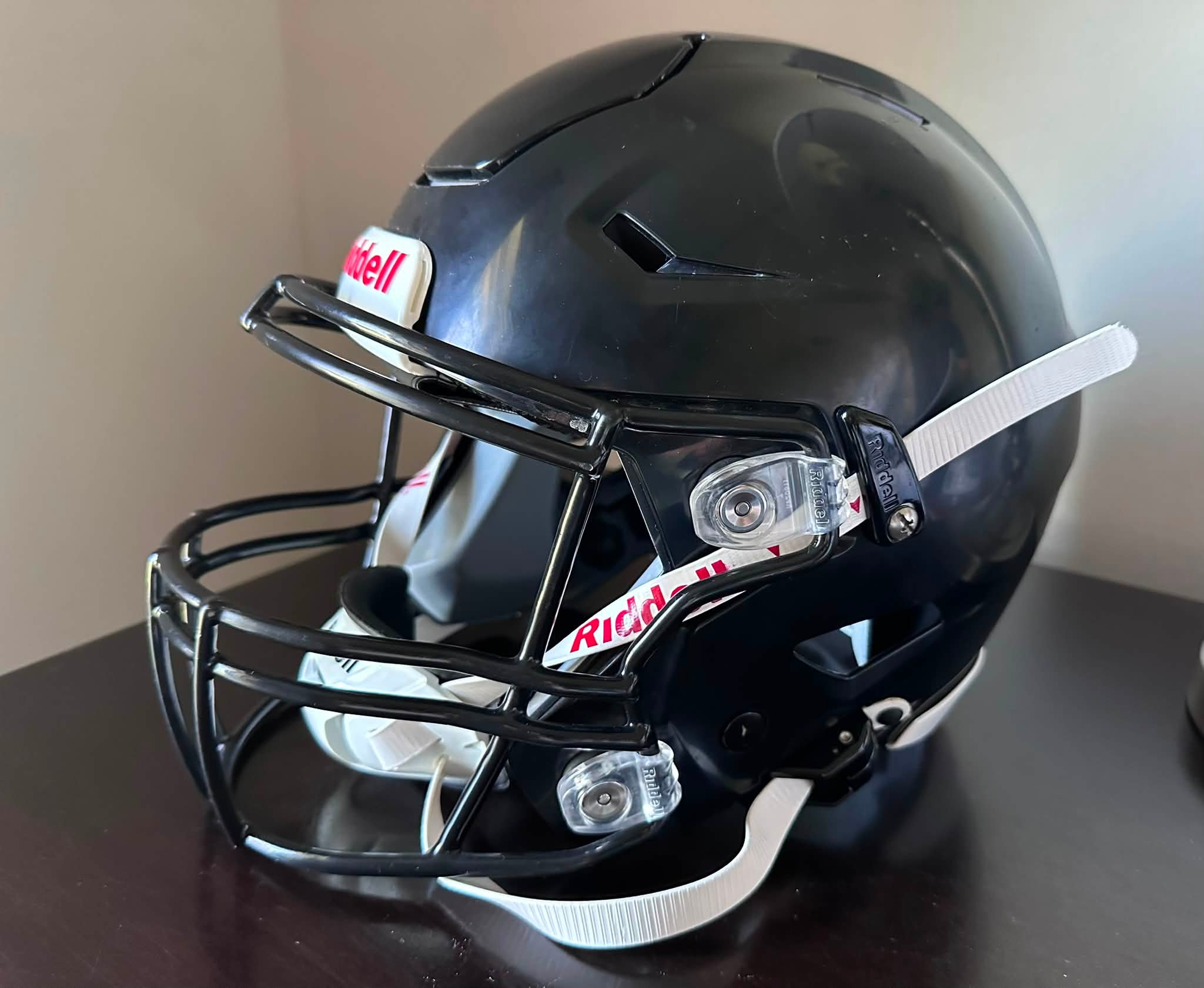 riddell speedflex youth helmet - pink magnolia field impacts. Color Options:Dark Orange Disruption MTi Alliance W