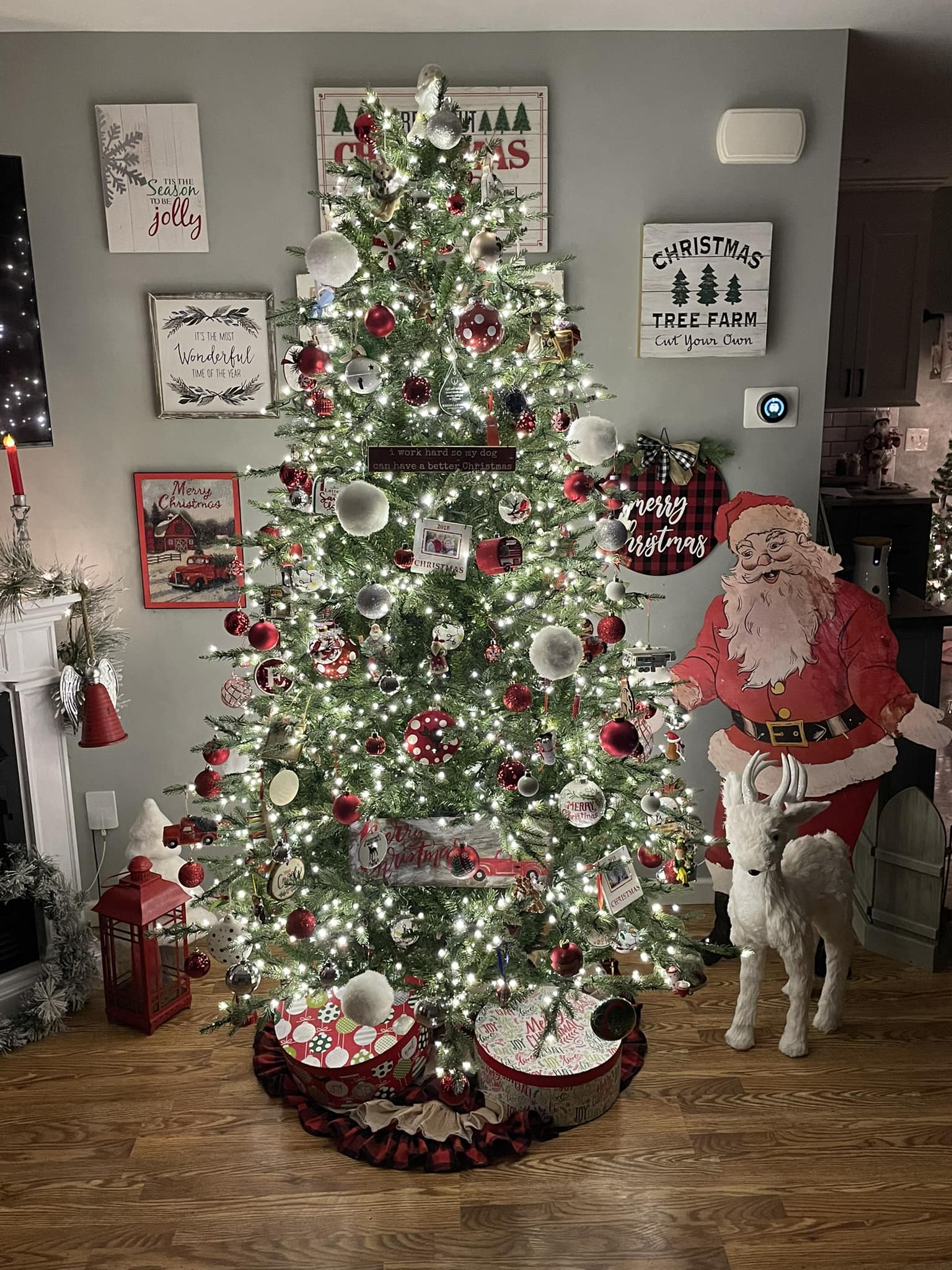 Spinning Rotating Artificial Christmas Tree Stand with Light Plug