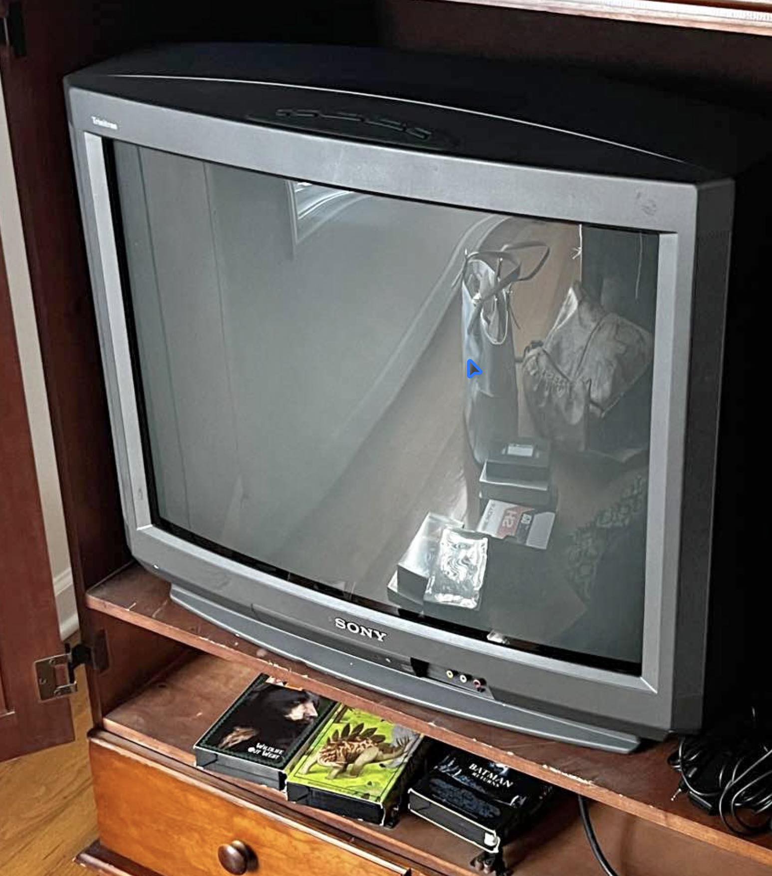 SONY Trinitron テレビ(詳細インチ数不明)　写真で判断お願いします Identifying Sony TV model number from image