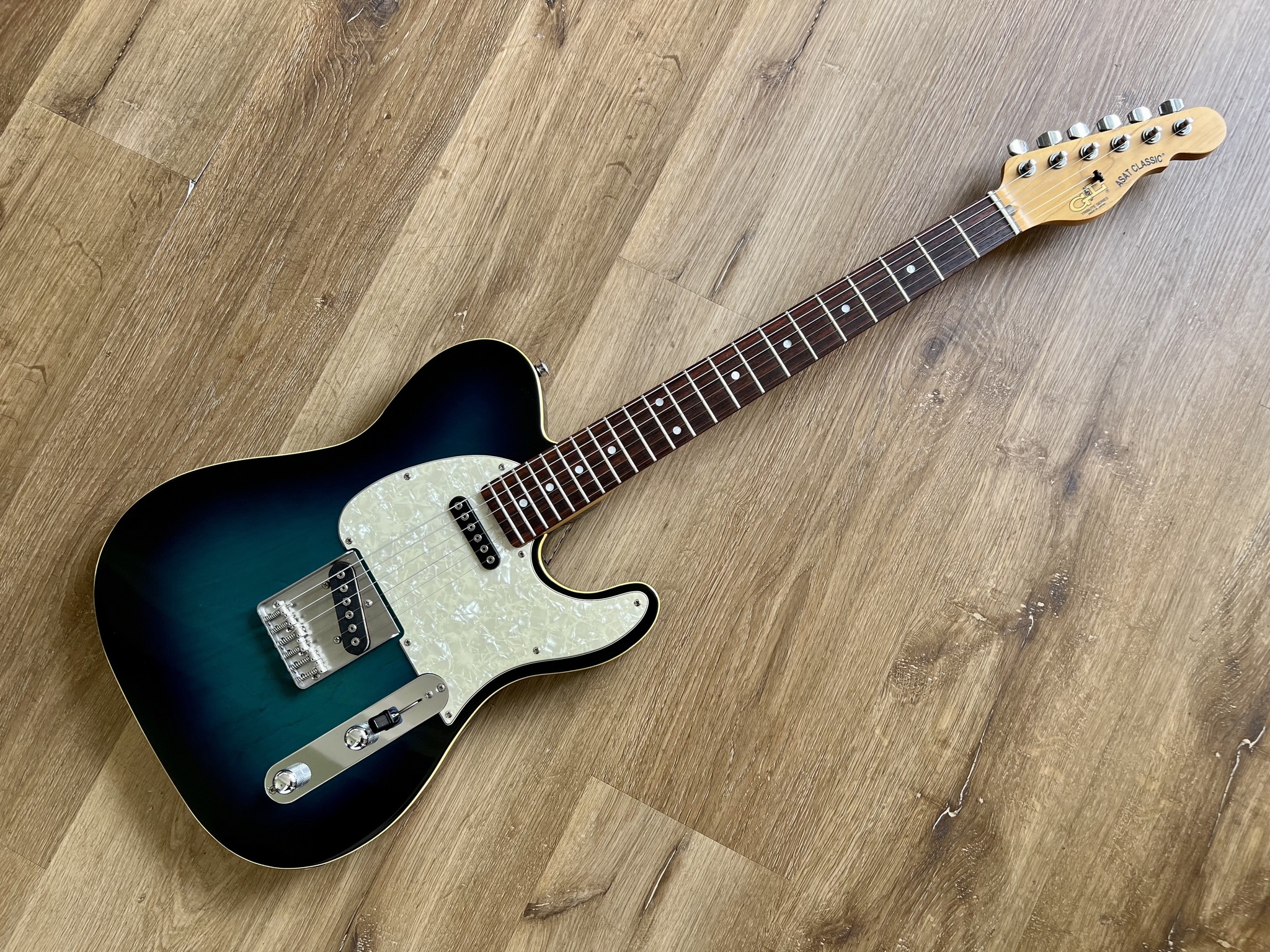 G&L ASAT Classic Tribute guitar imported from Japan
