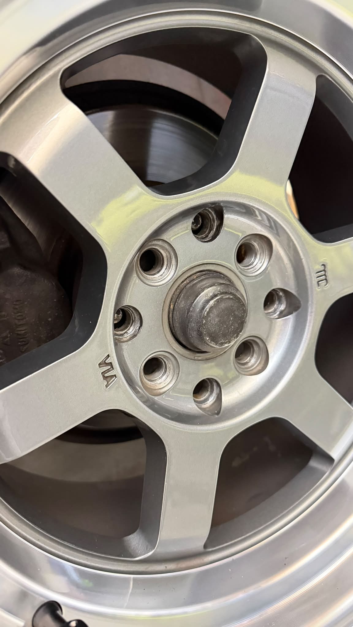 What are solutions for MST Time Attack wheels with center bore