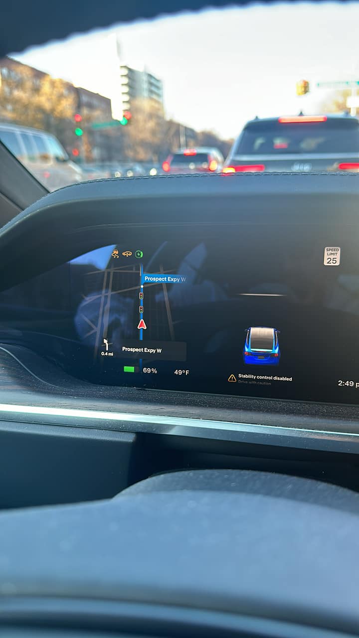 Tesla | My Tesla X is showing all of these error messages and features ...