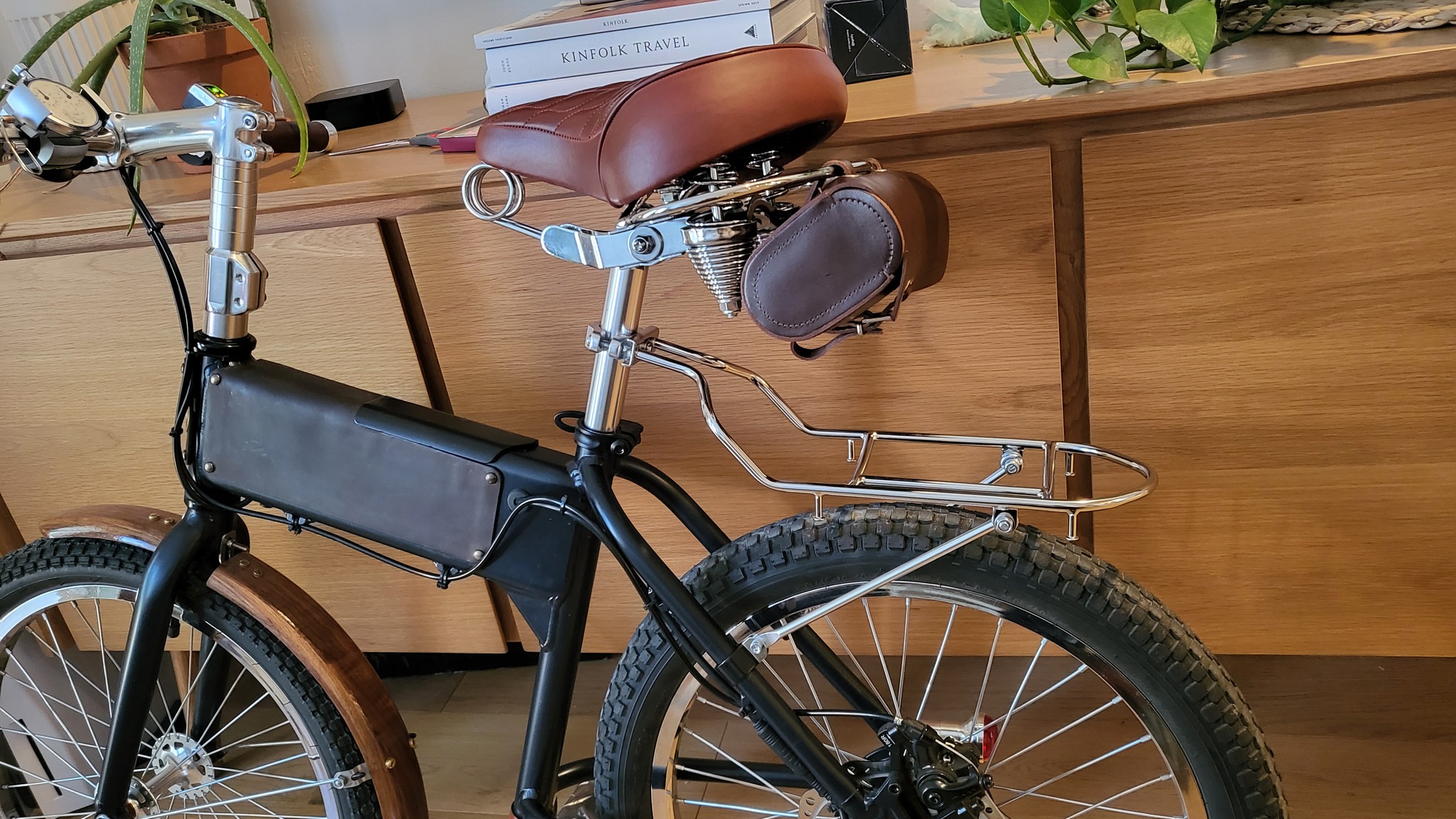 Simworks x Nitto burrito rack for JR