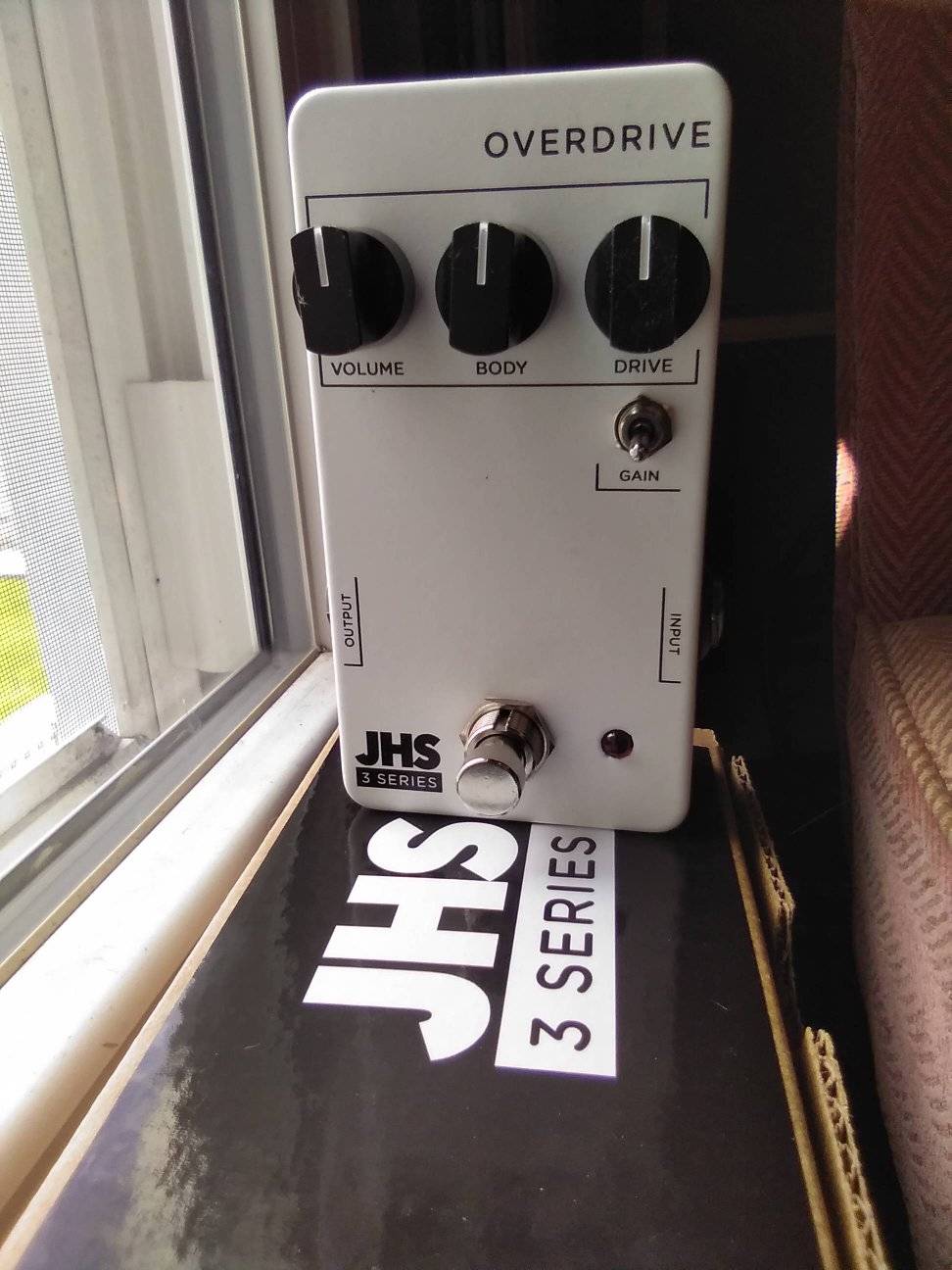 What is the tone like with JHS 3 series overdrive?