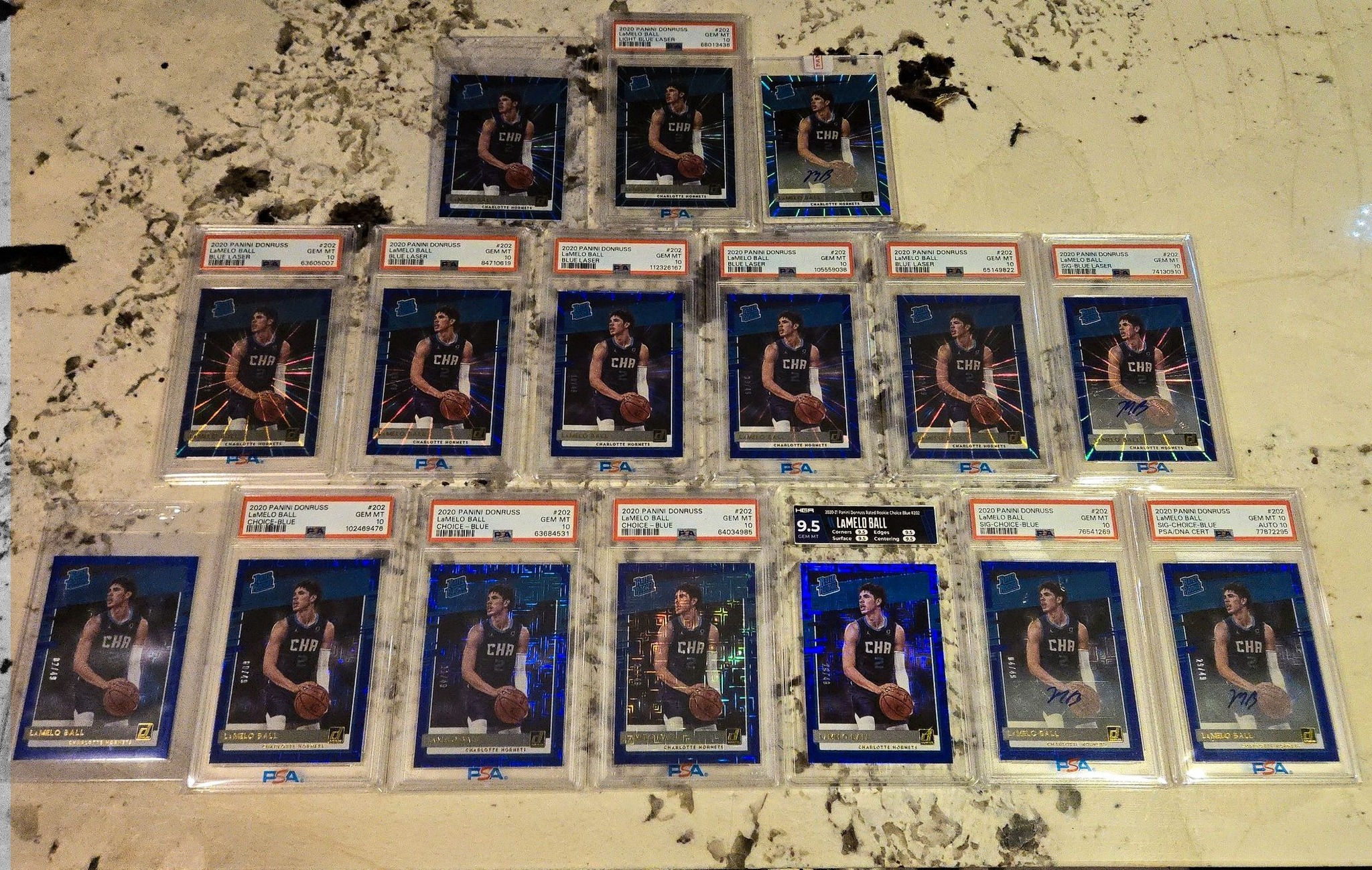 This Gem Mint 10 LaMelo Ball is a great example of the Court Kings