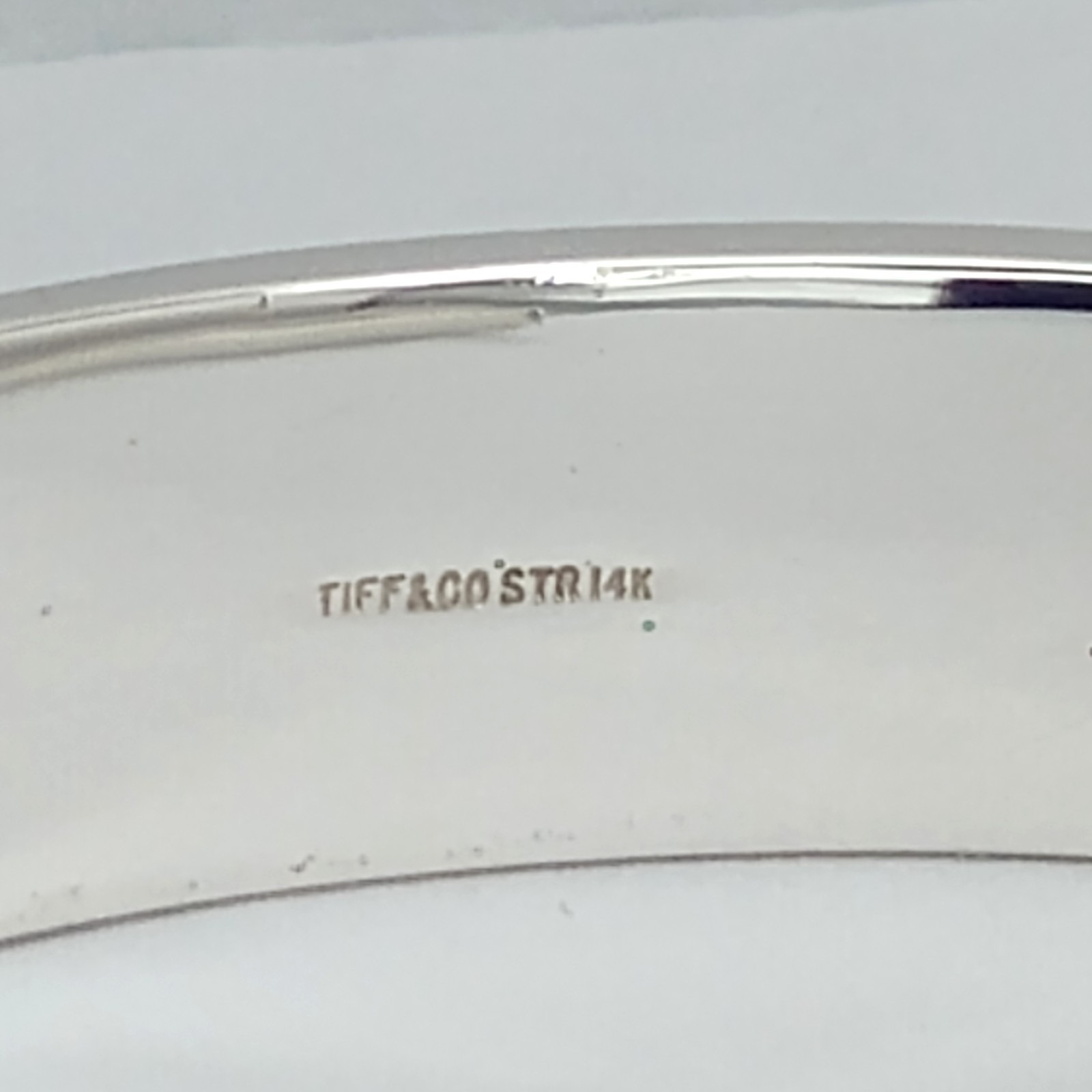 Did Tiffany ever use this inscription on the back of their 