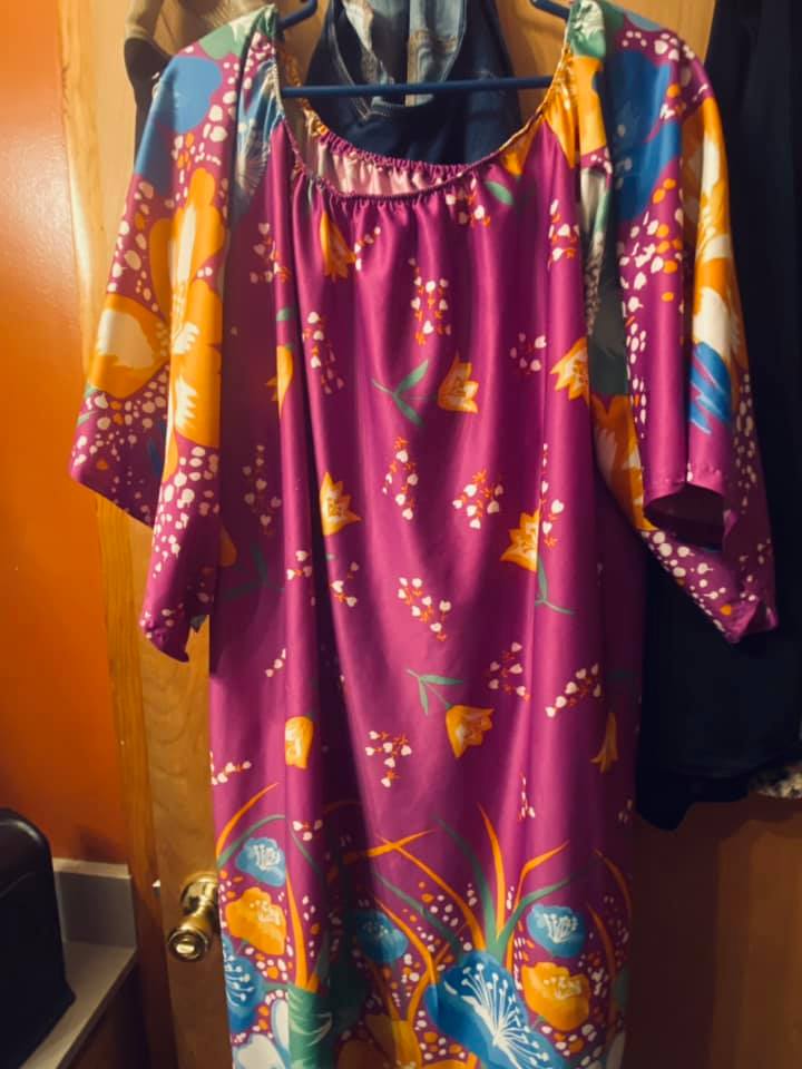 mumu old lady dress Whose grandma wore moomoo's too!? Handwoven Furniture