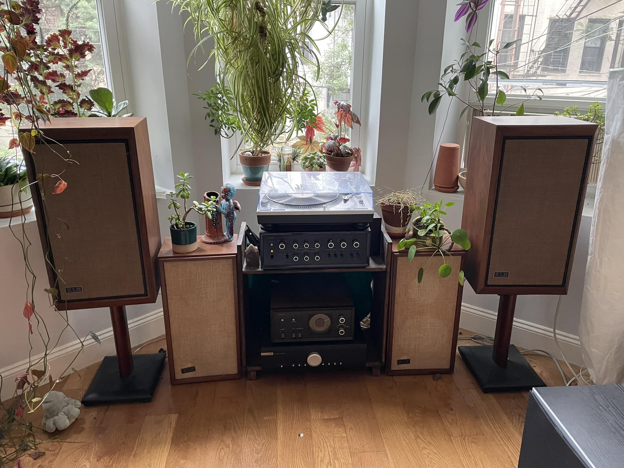 Sansui 777a speaker pairing suggestions needed