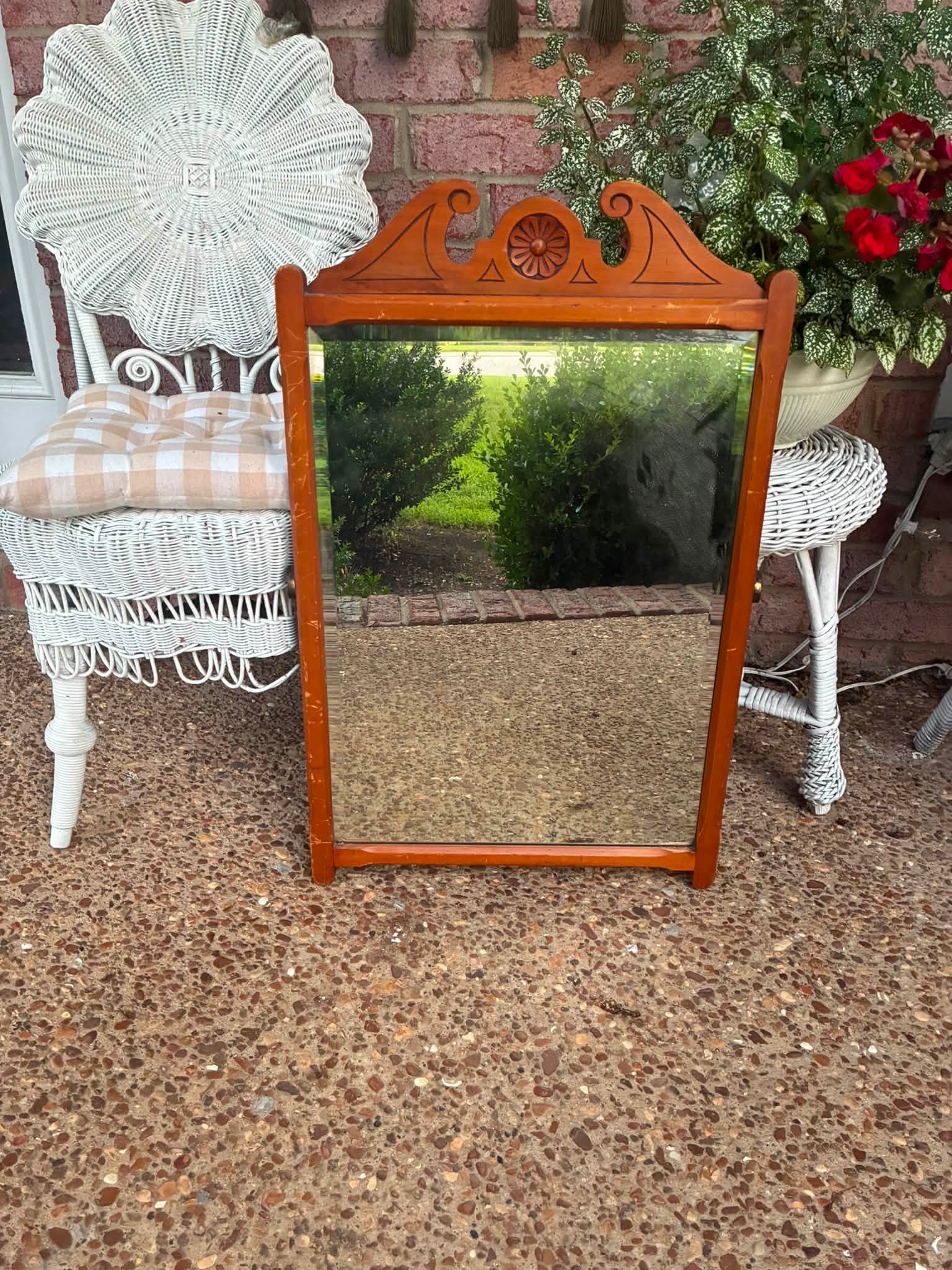 Pocket mirror. from the QUALITY FURNITURE COMPANY, 905-907 8th