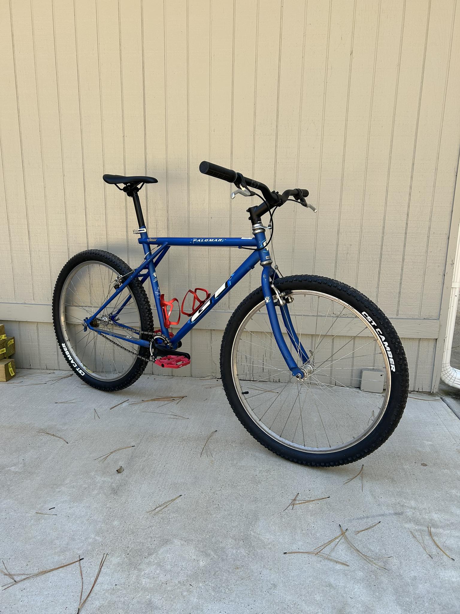 Restored 1953 Diamant EH 28 bicycle from former GDR with modern