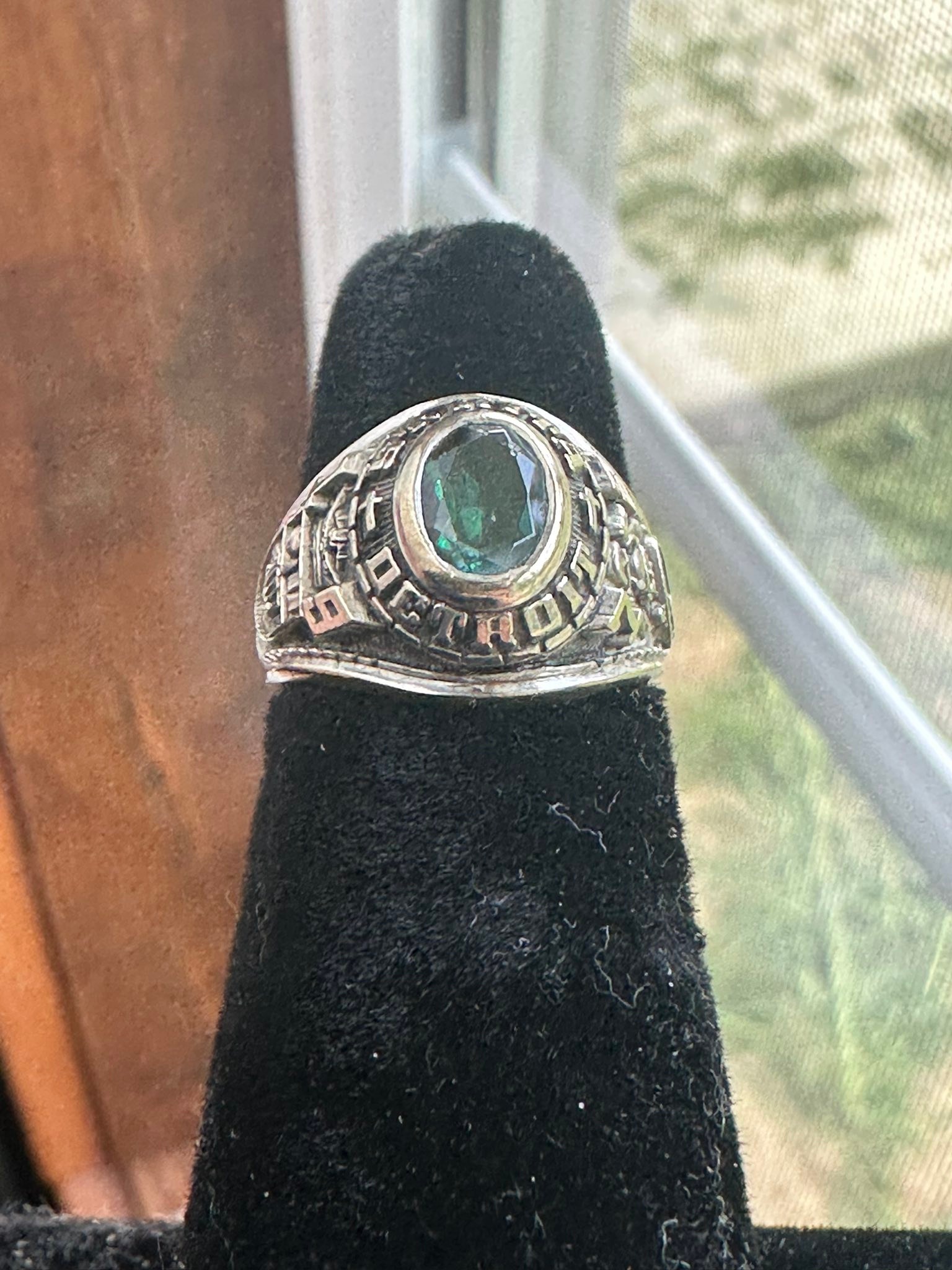 ❤️ m.n.1972さま❤️ St. Rita Detroit class of 1972 SLF ring found