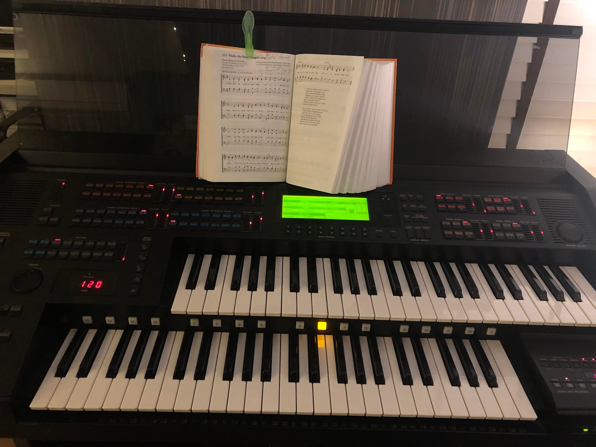 Yamaha El-900 with Hauptwerk for churches in SE Asia