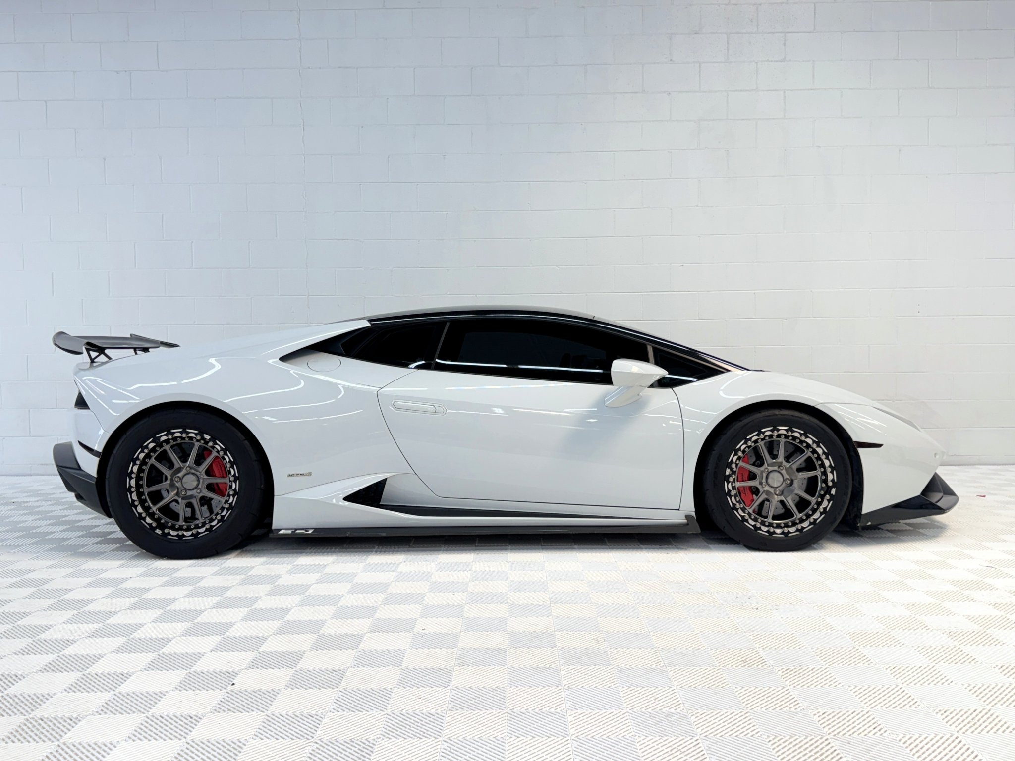2022 Lamborghini Huracan STO Rebuilt Title (Previous Front