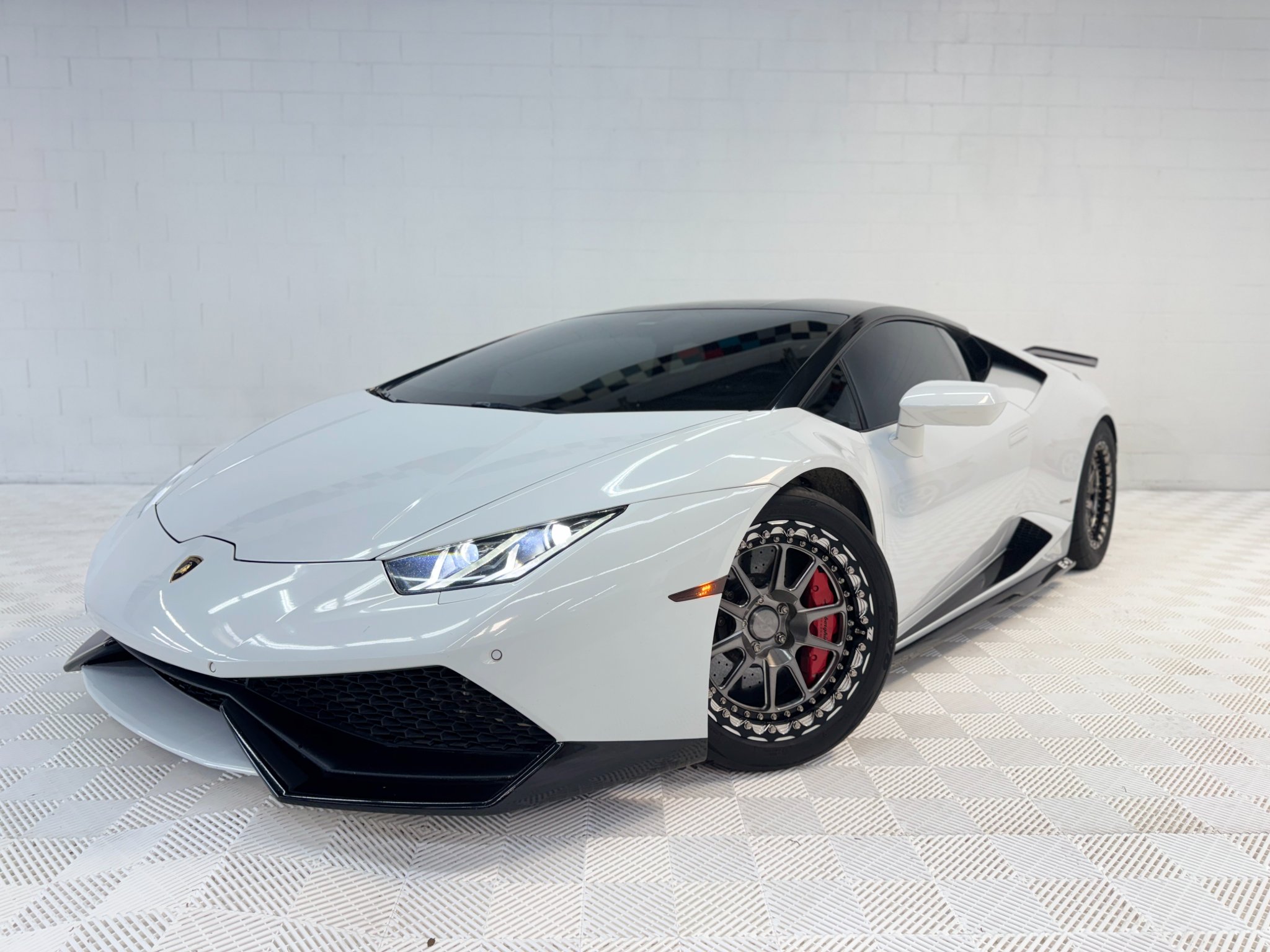 2022 Lamborghini Huracan STO Rebuilt Title (Previous Front