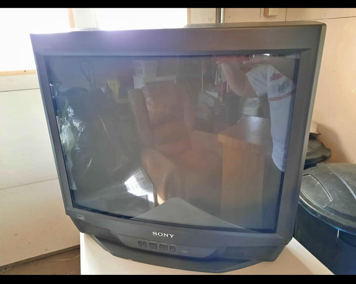 Identifying Sony TV model number from image