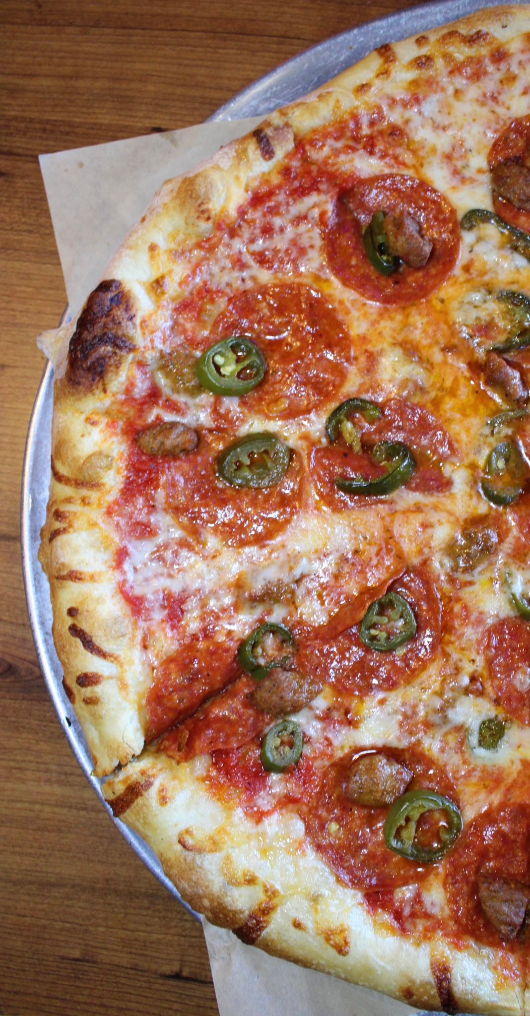 Mama's Famous pizza review in Tucson, AZ
