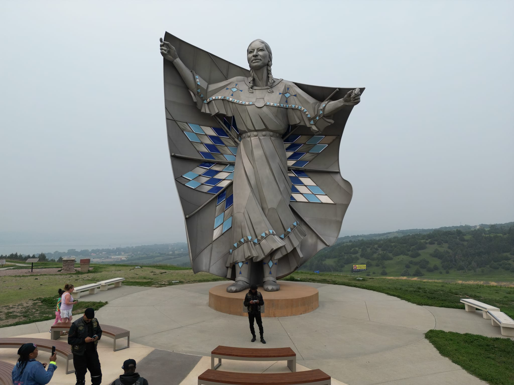 Dignity of Earth and Sky statue in Chamberlain, SD