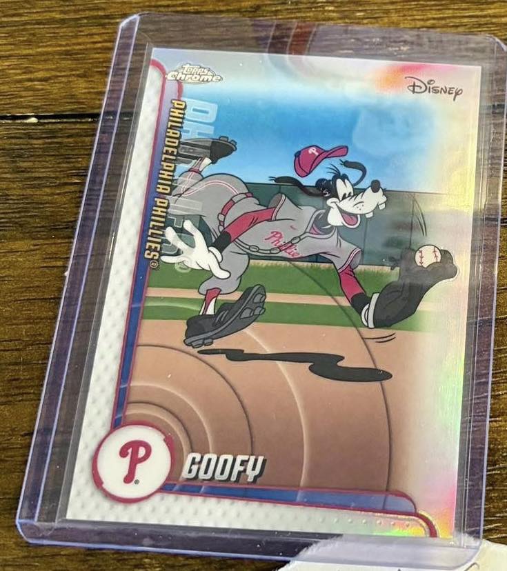 Topps Chrome Disney 2025 Yen Sid /299.